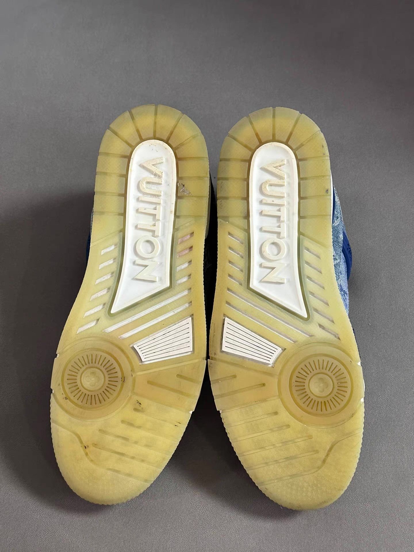 Louis Vuitton Louis Vuitton Trainer Blue Denim Ｑ20 Size US 7.5 / EU 40-41 - 5 Thumbnail