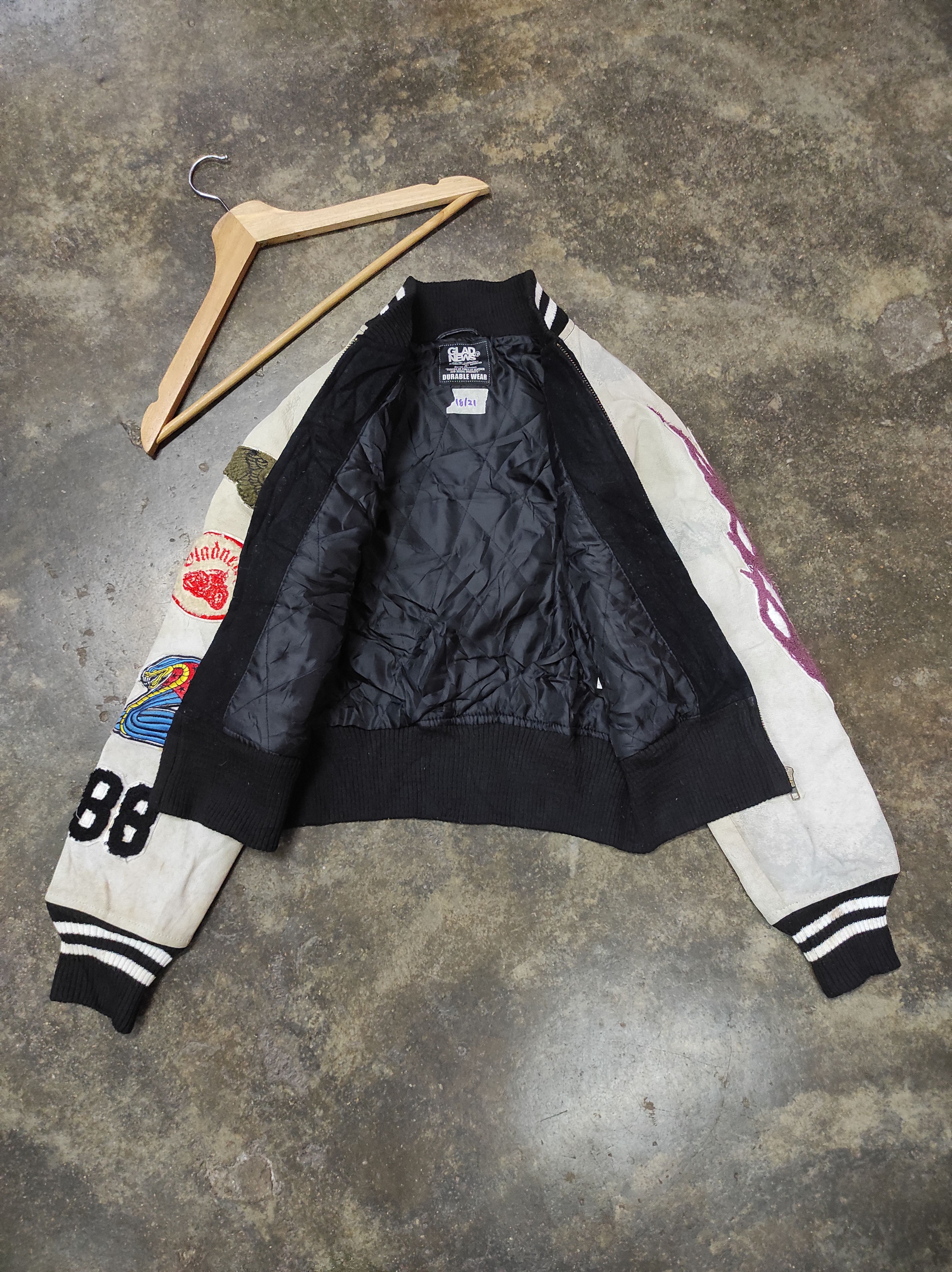Hysteric Glamour GLAD NEWS DURABLE WEAR VARSITY JACKET LEATHER Size US S / EU 44-46 / 1 - 5 Thumbnail