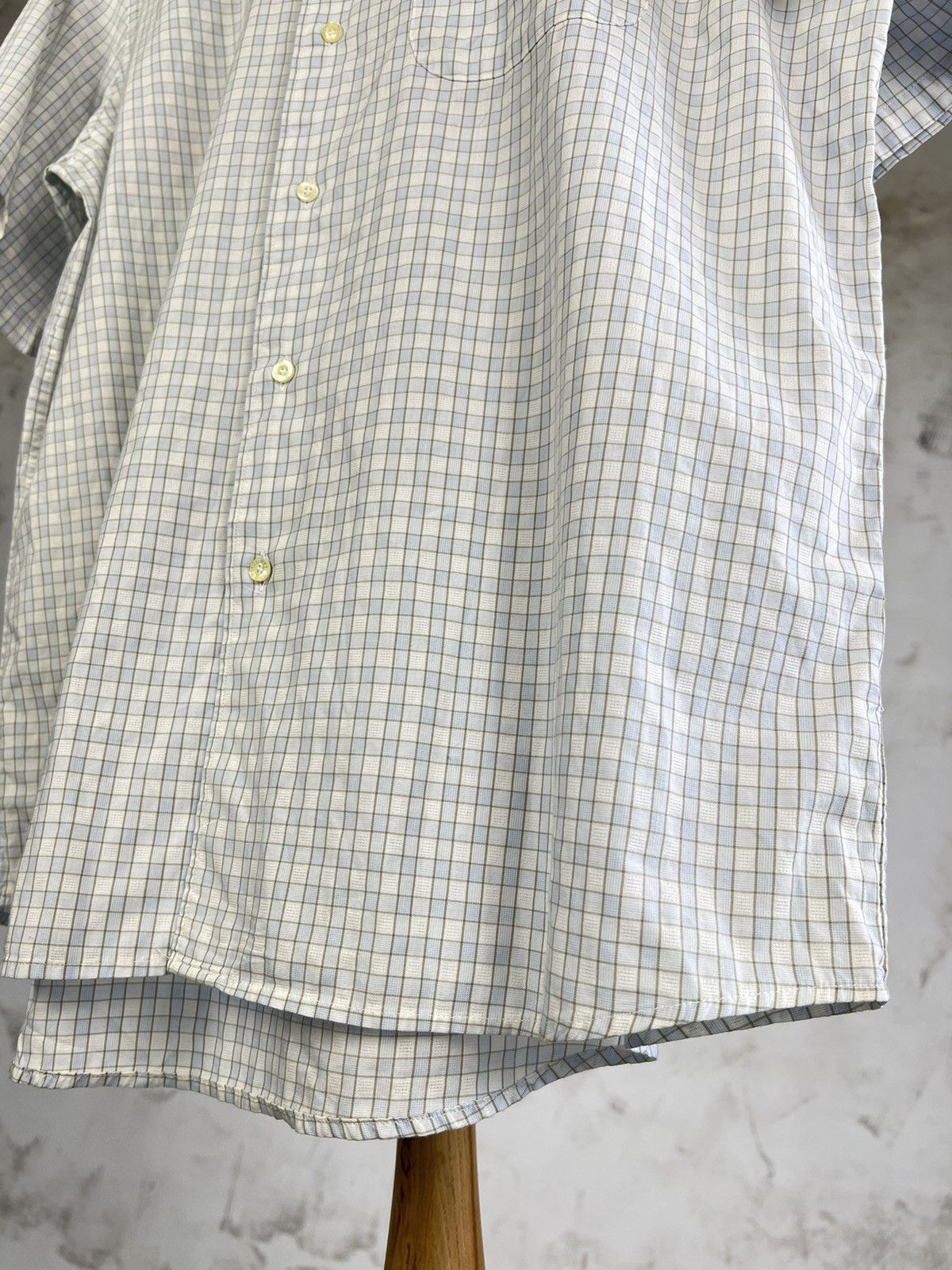 Lacoste Vintage Lacoste Short Sleeve Button Shirt Size L- XL 44 Size US L / EU 52-54 / 3 - 5 Thumbnail