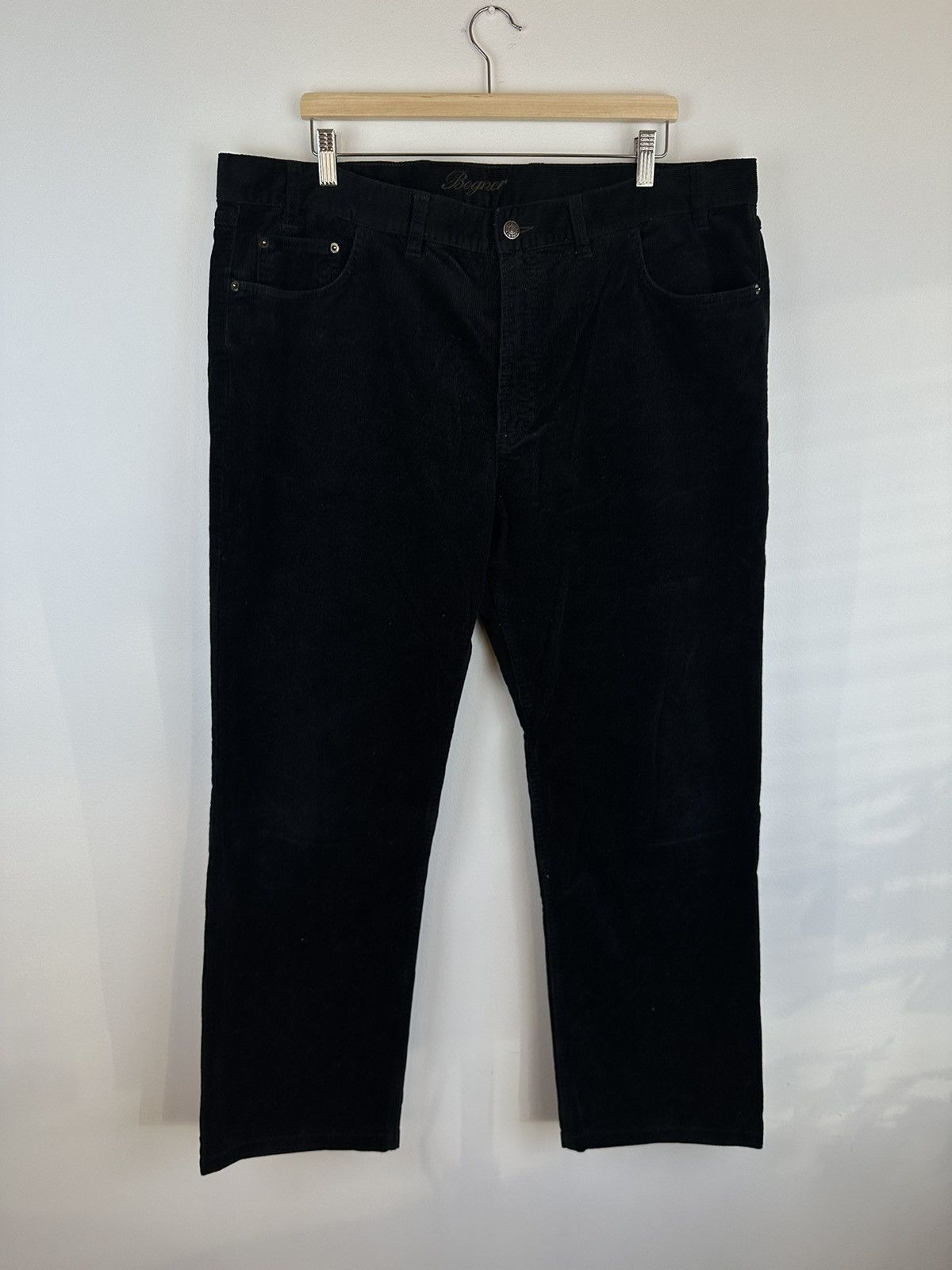image of Bogner Corduroy Pants Vintage Classy in Black, Men's (Size 42)