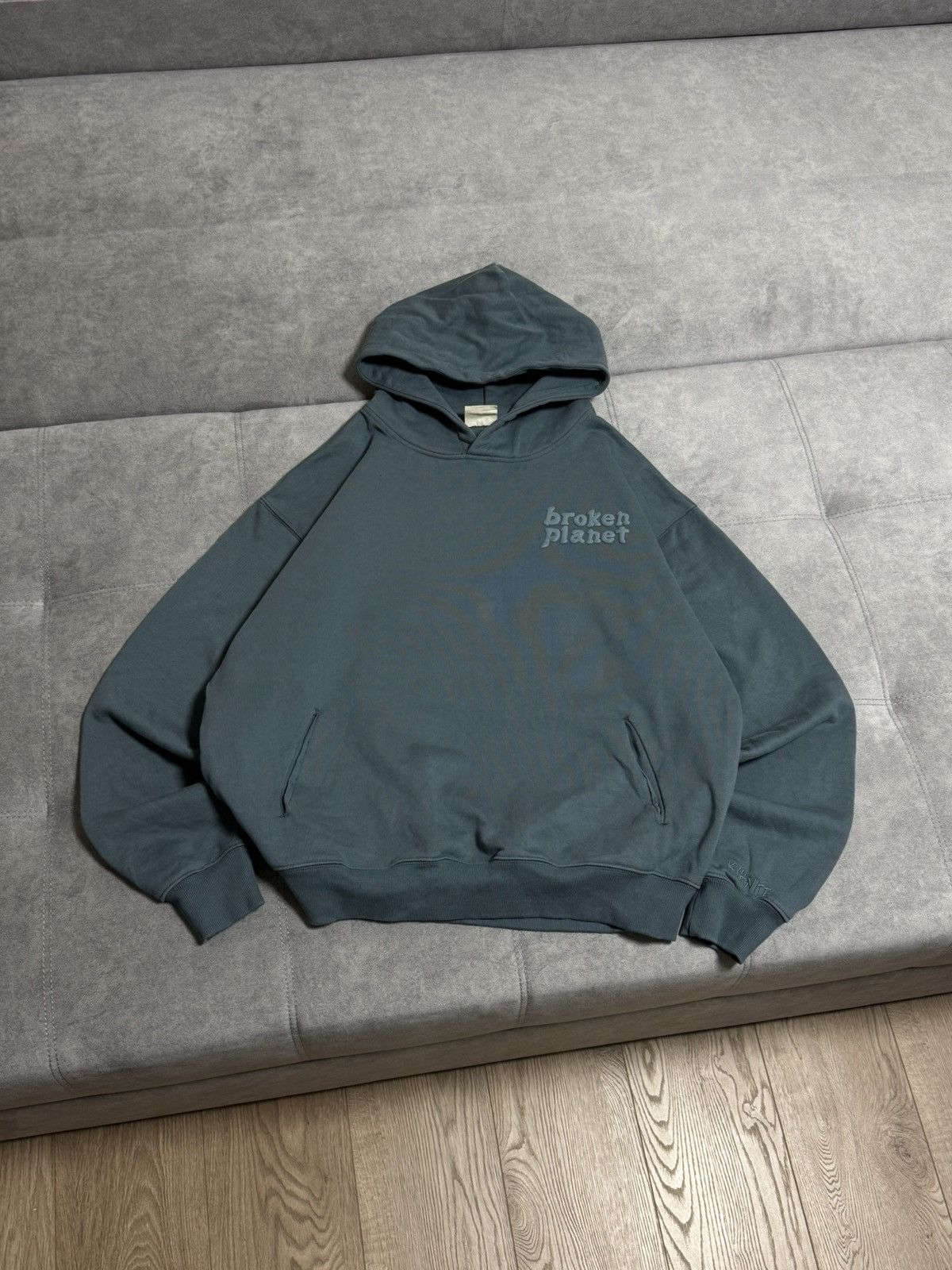 Broken Planet Rare Broken Planet Kyanite box fit oversized hoodie size XL Size US XL / EU 56 / 4 - 3 Thumbnail