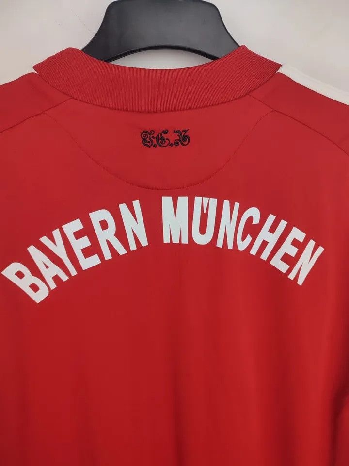 Adidas FC Bayern Munich 2010-11 home FOOTBALL Kit SHIRT SOCCER Size US XL / EU 56 / 4 - 8 Thumbnail