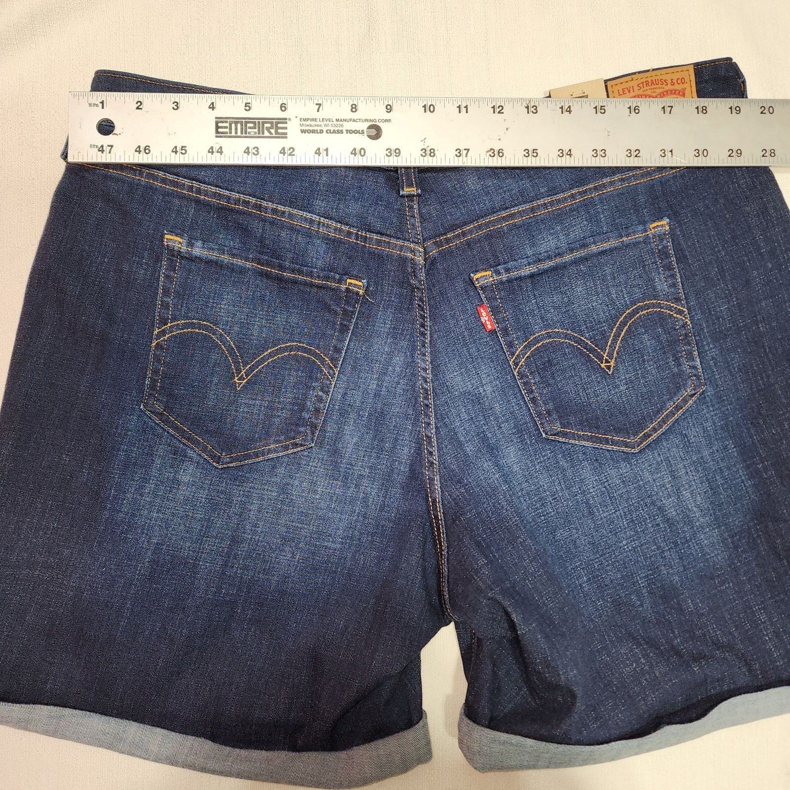 Levi's Levi's Mid-length shorts W36'' x L17'' Size US 36 / EU 52 - 3 Thumbnail