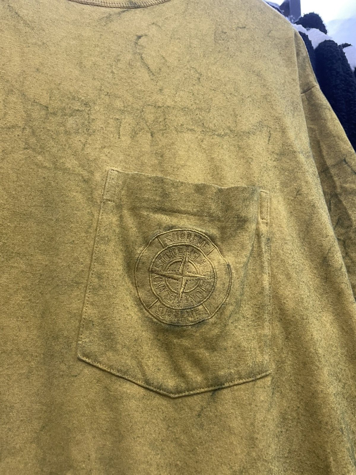 Stone Island × Supreme T shirt supreme x stone island Size US M / EU 48-50 / 2 - 2 Thumbnail