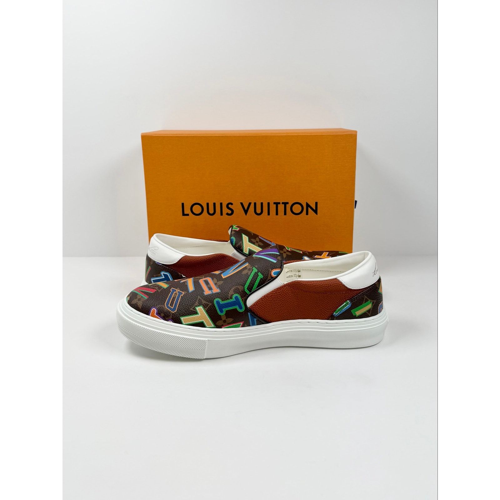 Louis Vuitton Size 7LV/8US - Louis Vuitton x NBA Ollie Slip On NEW Size US 8 / EU 41 - 7 Thumbnail