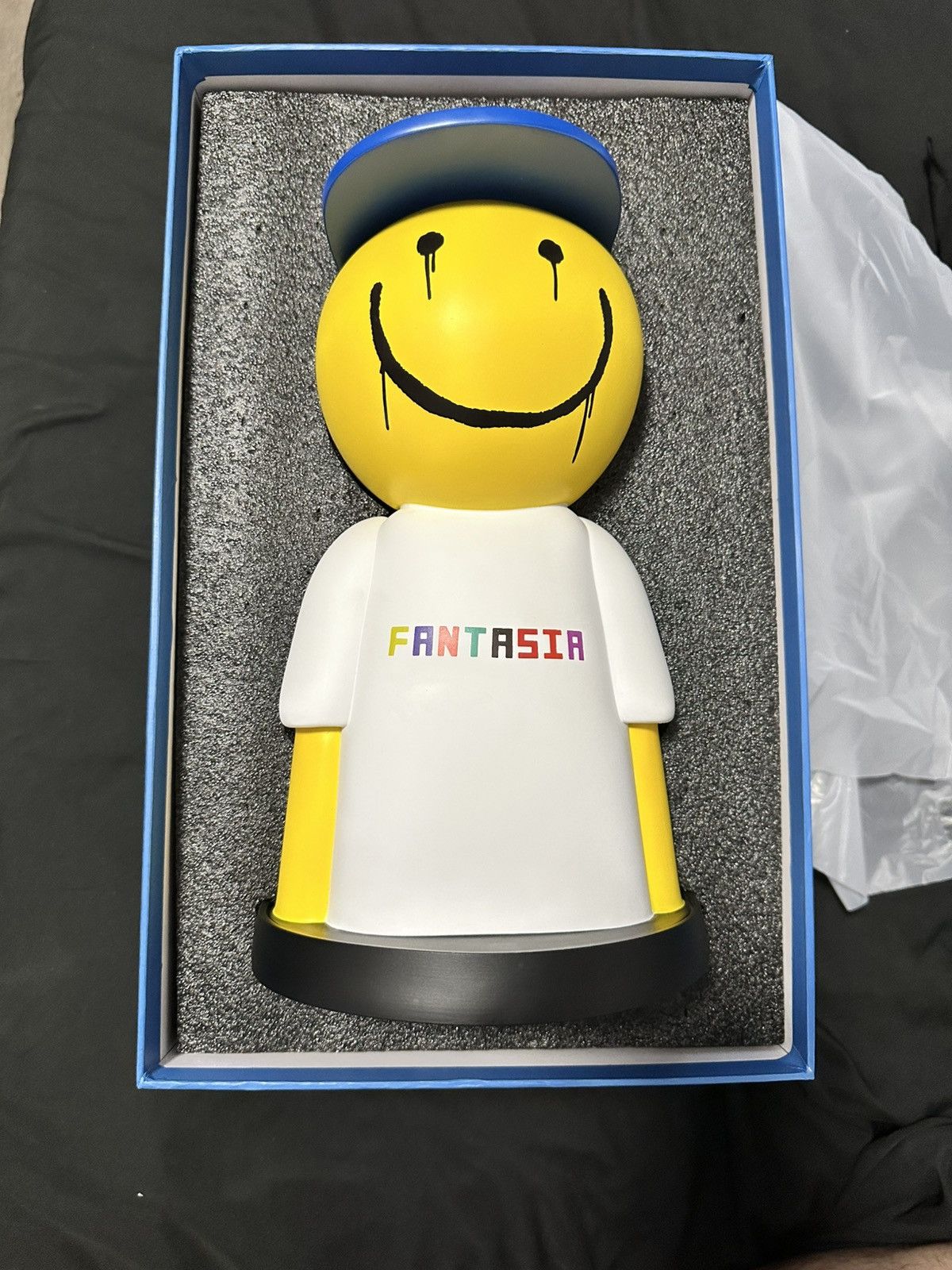 Medicom Toy Mlkmn x ntwrk colmillo figure Size ONE SIZE - 6 Thumbnail