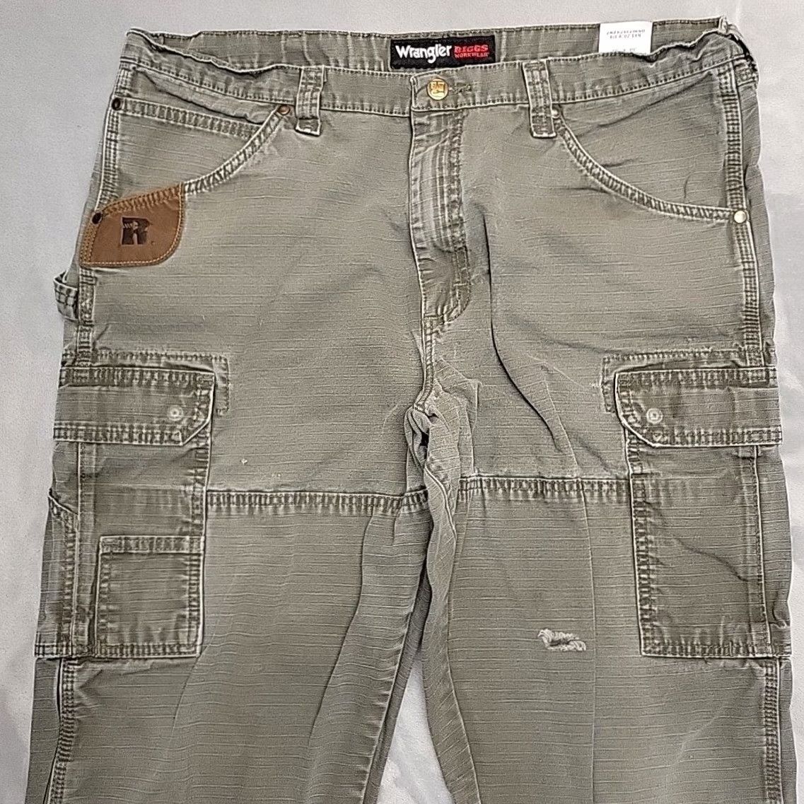 Wrangler Wrangler RIGGS Workwear Cargo Pants Mens 38x30 Green Double Knee Carpenter Workwear Size US 38 / EU 54 - 3 Thumbnail