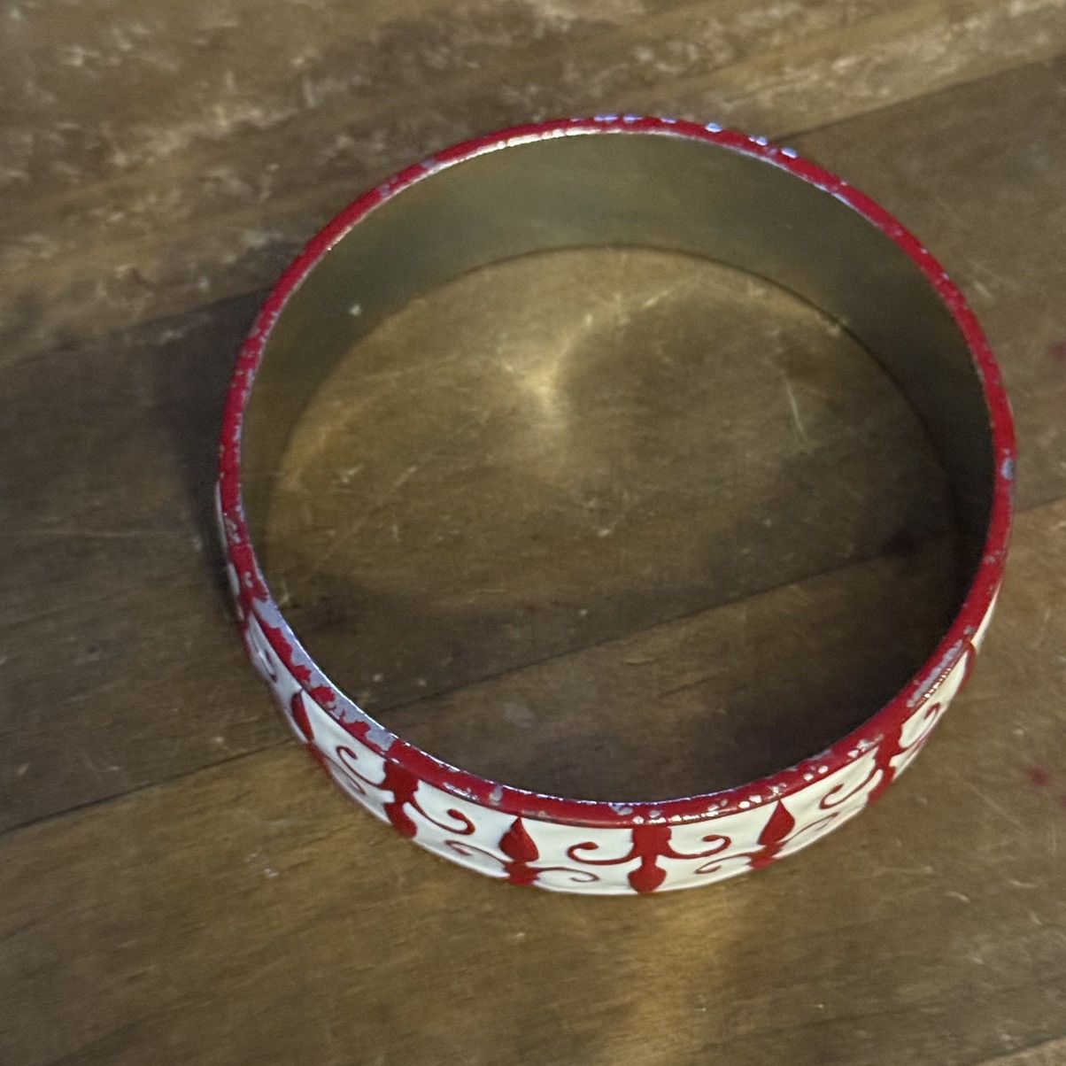 Vintage Vintage red and white enamel bangle bracelet Size ONE SIZE - 4 Thumbnail