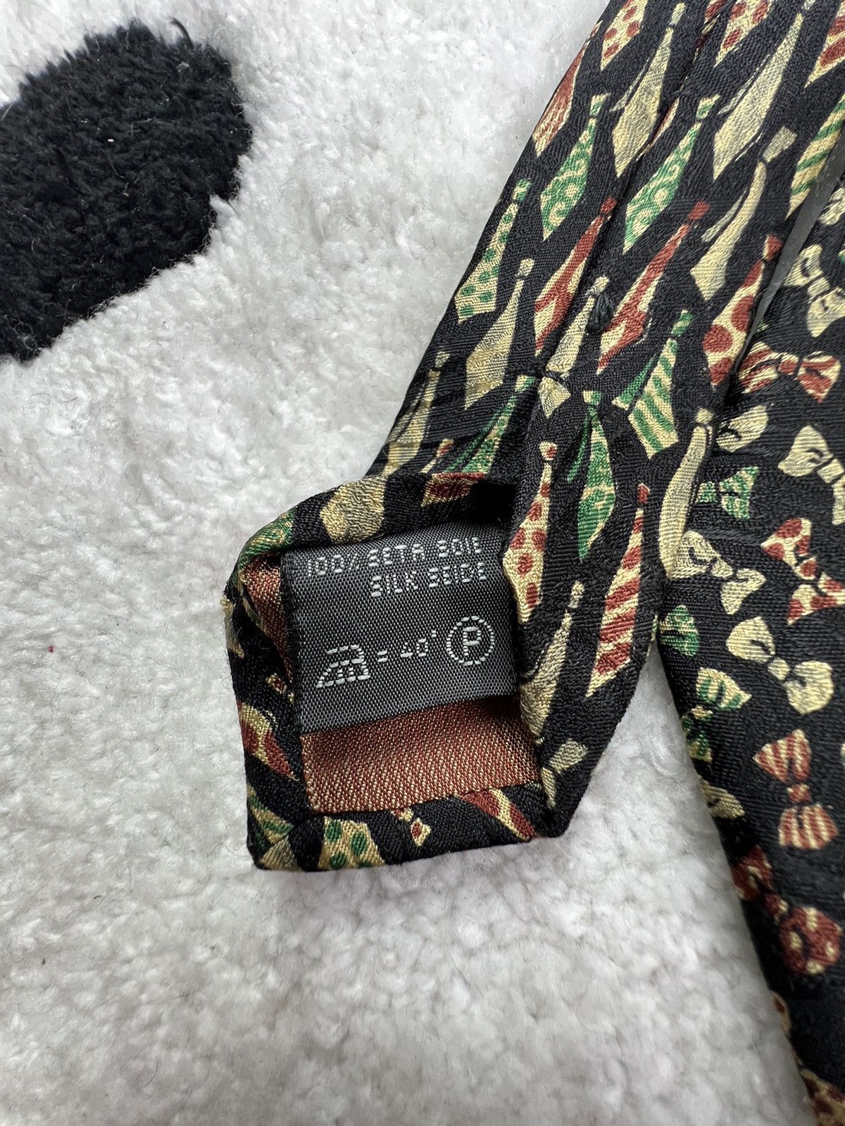 Ermenegildo Zegna Vintage Ermenegildo Zegna Silk Geometric Luxury Tie Size ONE SIZE - 5 Thumbnail