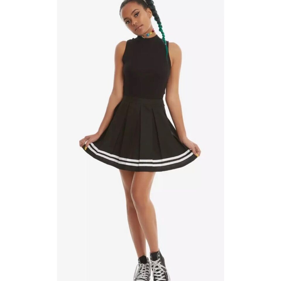 Hot Topic Hot Topic | Black w/ White Stripes Mini Cheer Skirt | Size M Size 28" / US 6 / IT 42 - 2 Thumbnail