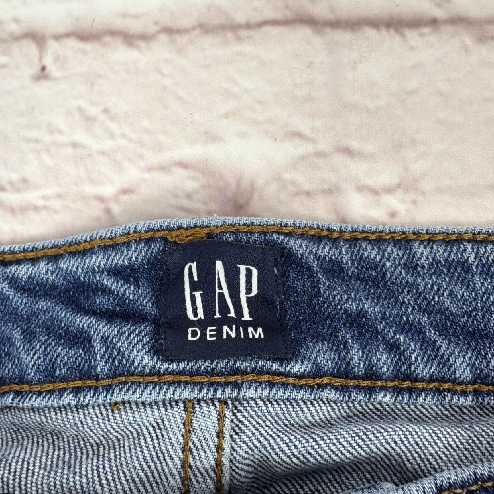 Gap Gap Jeans Womens 28x25 Blue Low Rise Cropped Distressed Raw Hem Denim Size 28" / US 6 / IT 42 - 5 Thumbnail