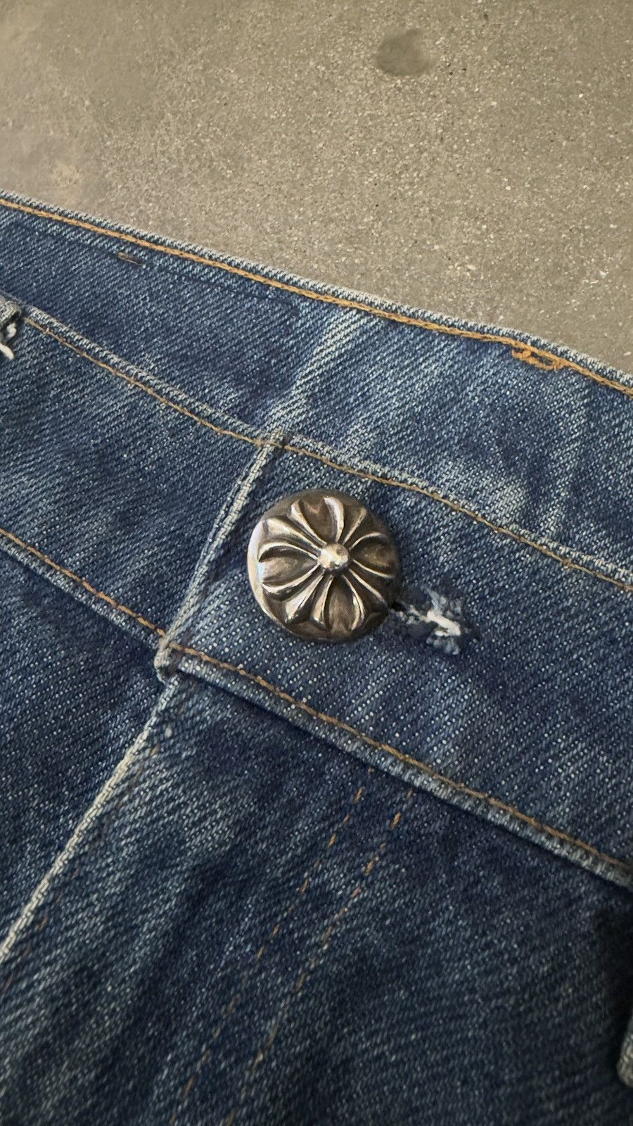 Chrome Hearts SUPER RARE! Chrome Hearts Levi's 517 Black Cross Patch Jeans Size US 33 - 5 Thumbnail