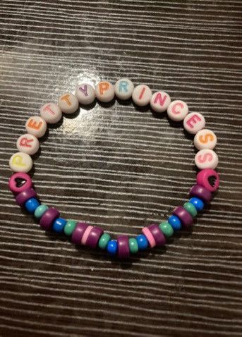 Other Bratz themed beaded bracelets Size ONE SIZE - 6 Thumbnail