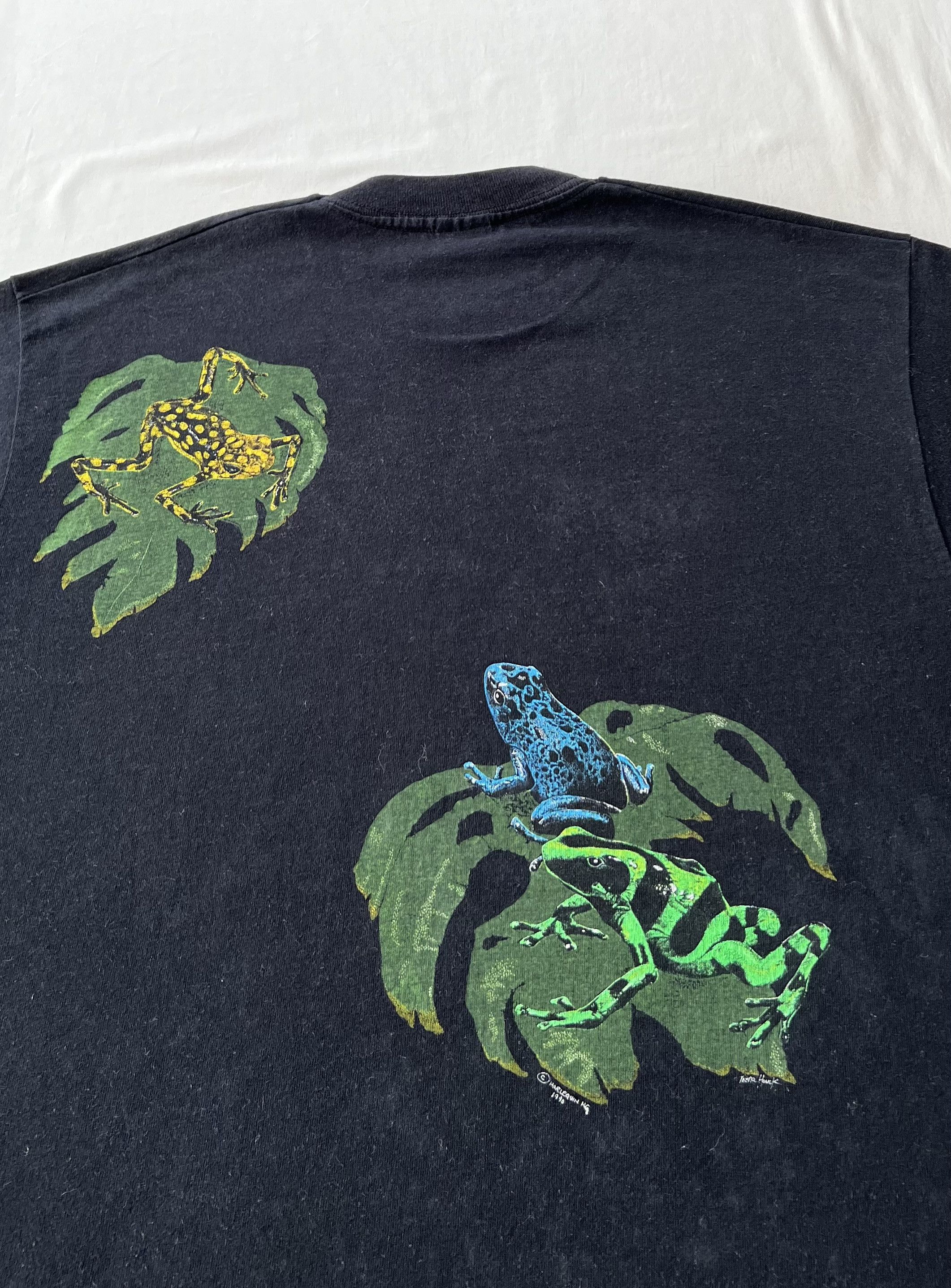 Vintage Vintage 1990 Harlequin Frog Animal Nature Black T-shirt Size US XL / EU 56 / 4 - 18 Thumbnail