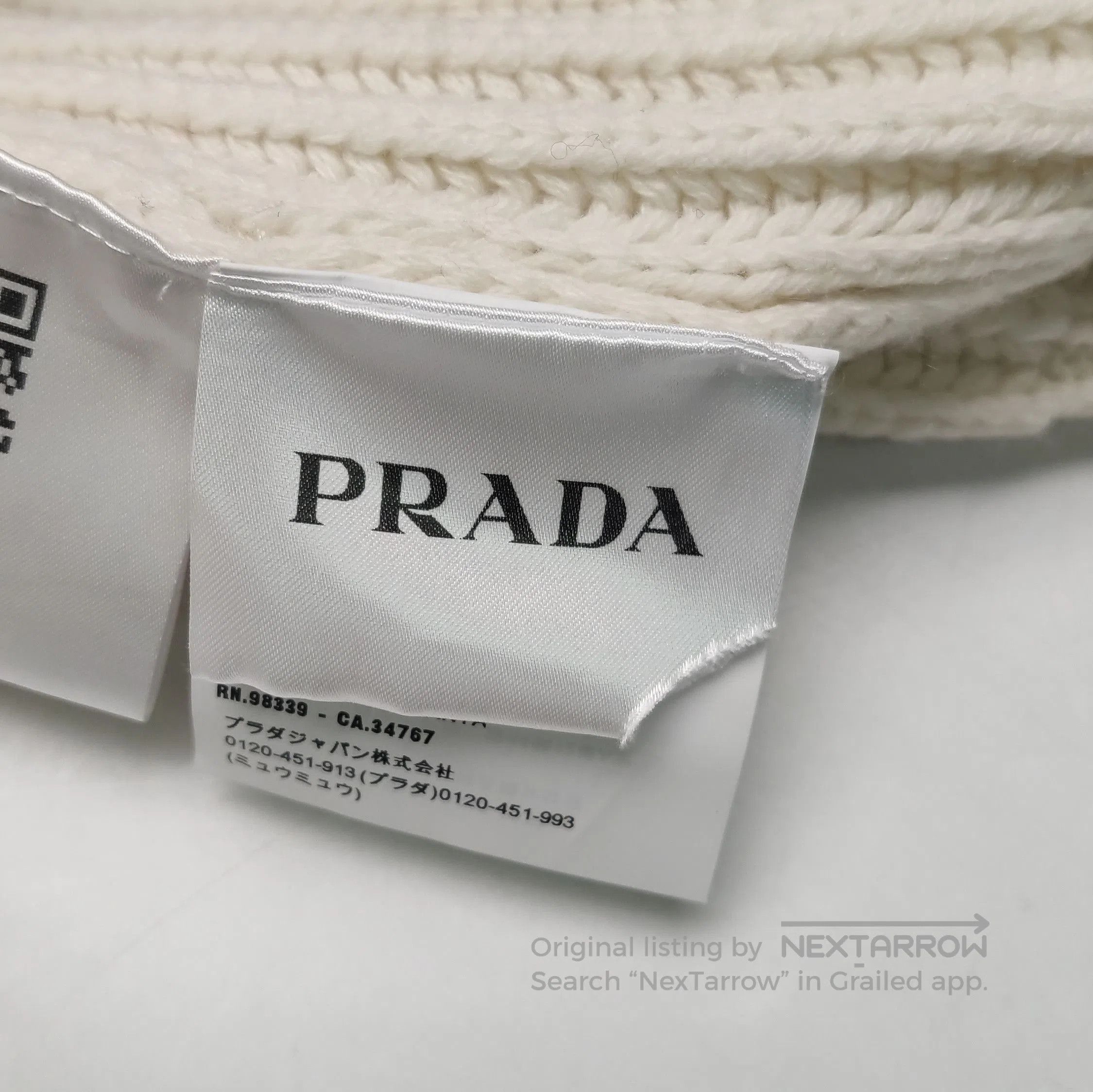 Prada Prada Logo Crewneck Sweater in Cashmere . Size L / US 10 / IT 46 - 9 Thumbnail
