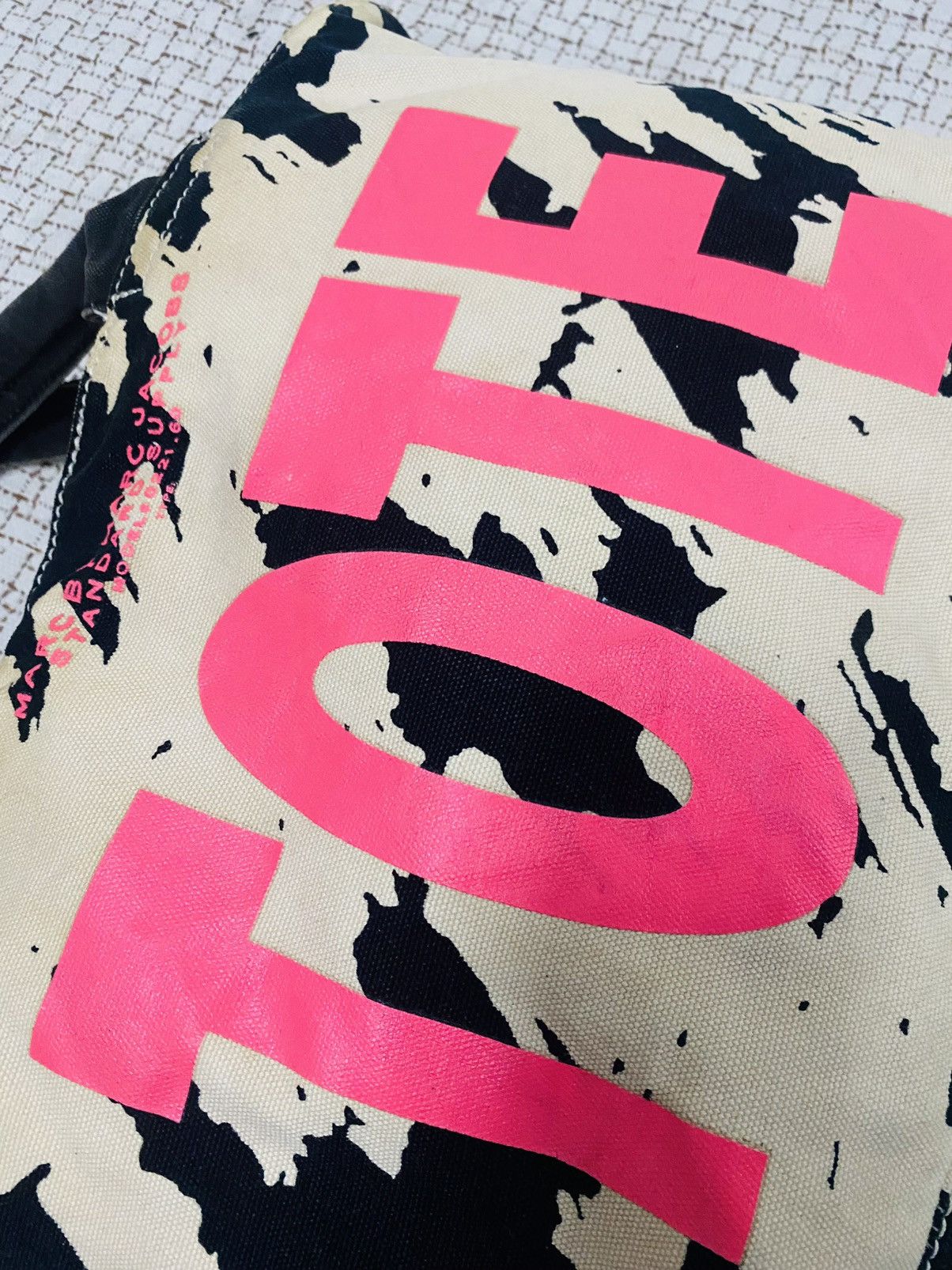 Marc Jacobs Rare 🔥 A08 Marc by Marc Jacobs Tote Bag Size ONE SIZE - 7 Thumbnail