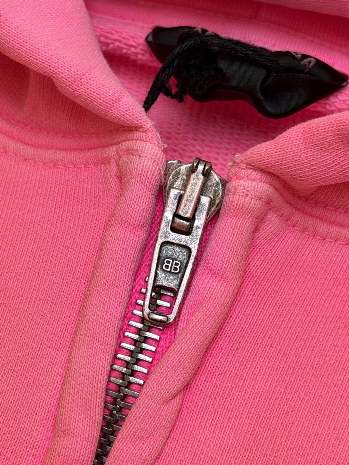 Balenciaga Balenciaga Paris Fluo Pink Worn Out Effect Zip Up Hoodie Size US XS / EU 42 / 0 - 4 Thumbnail