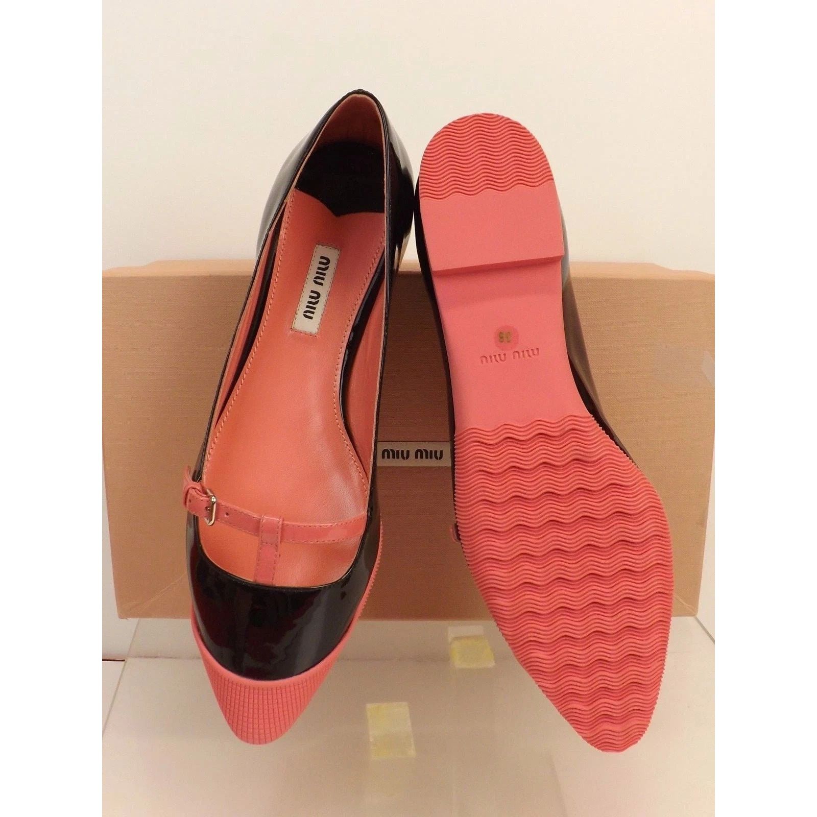 Miu Miu MIU MIU PRADA 5F95 BLACK PATENT LEATHER PINK BUCKLE FLATS 41 Size US 11 / IT 41 - 9 Thumbnail