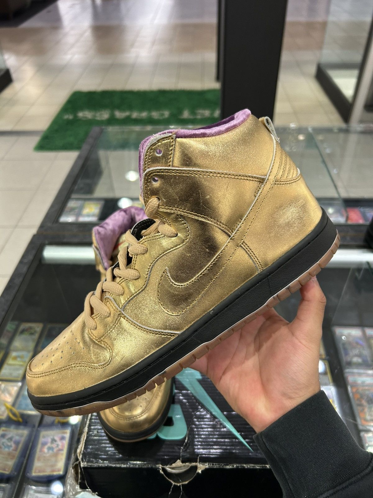 Nike SB Nike sb dunk high Humidity Size US 11 / EU 44 - 2 Thumbnail
