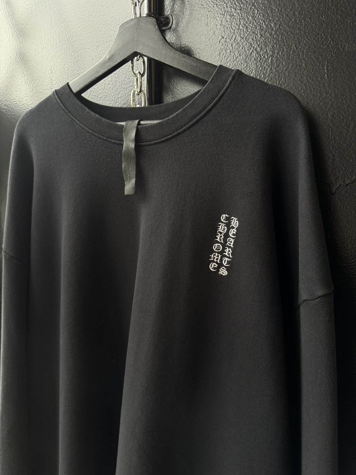 Chrome Hearts Chrome Hearts premium vertical logo crewneck Size US L / EU 52-54 / 3 - 2 Thumbnail