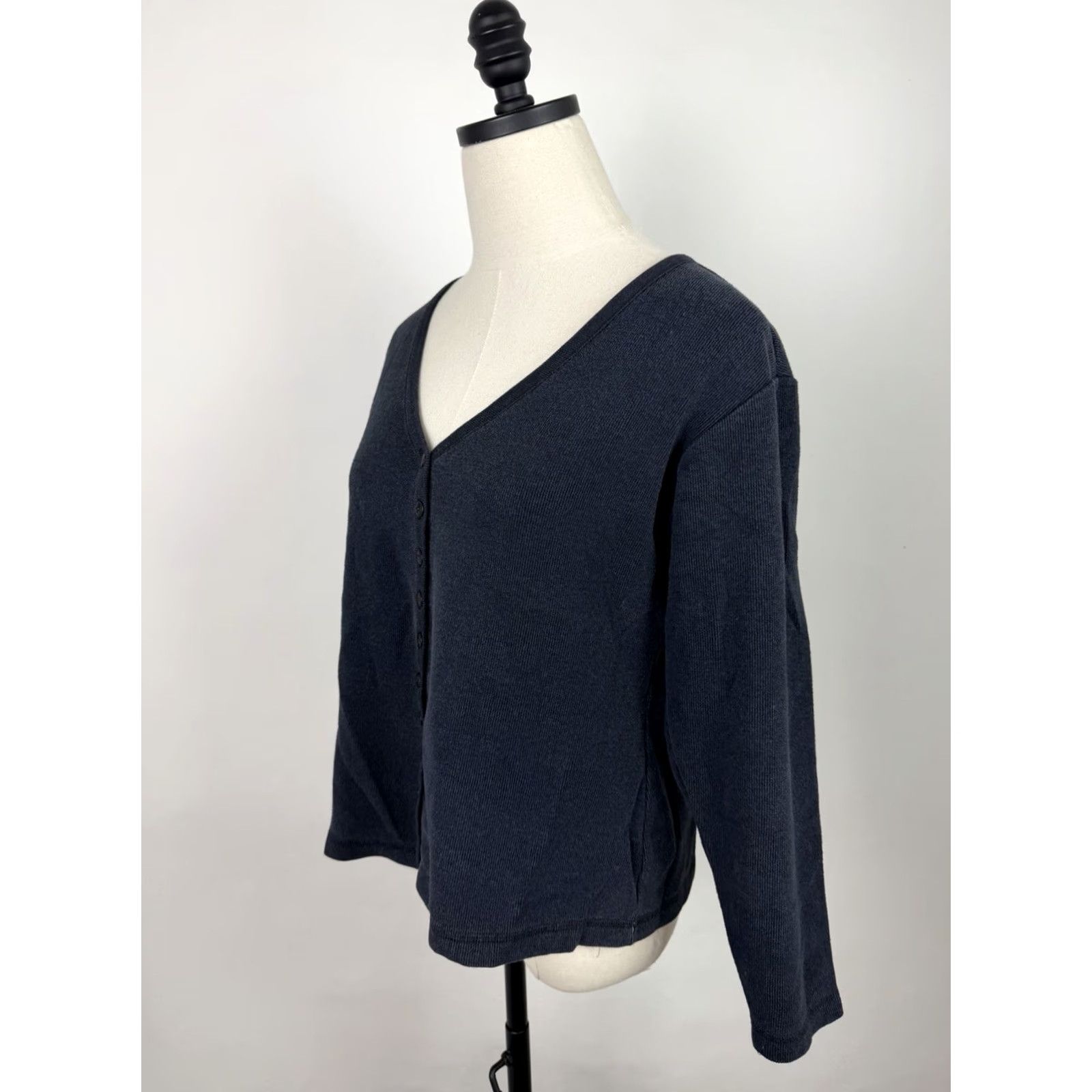 Vintage VINTAGE New York Style Blouse Shirt Womens M Black 90s Knit Lightweight Button Front AS IS Size M / US 6-8 / IT 42-44 - 6 Thumbnail