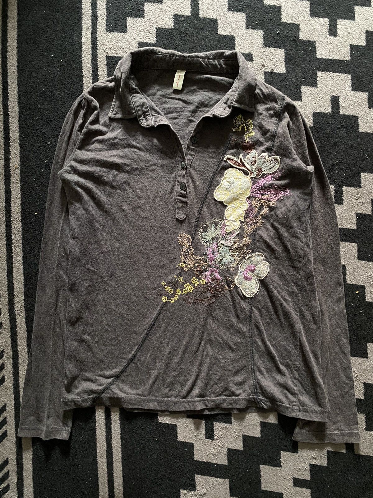 Le Grande Bleu (L.G.B.) Vintage heygirl embroidery stitch longsleeve tshirt Size US M / EU 48-50 / 2 - 1 Thumbnail