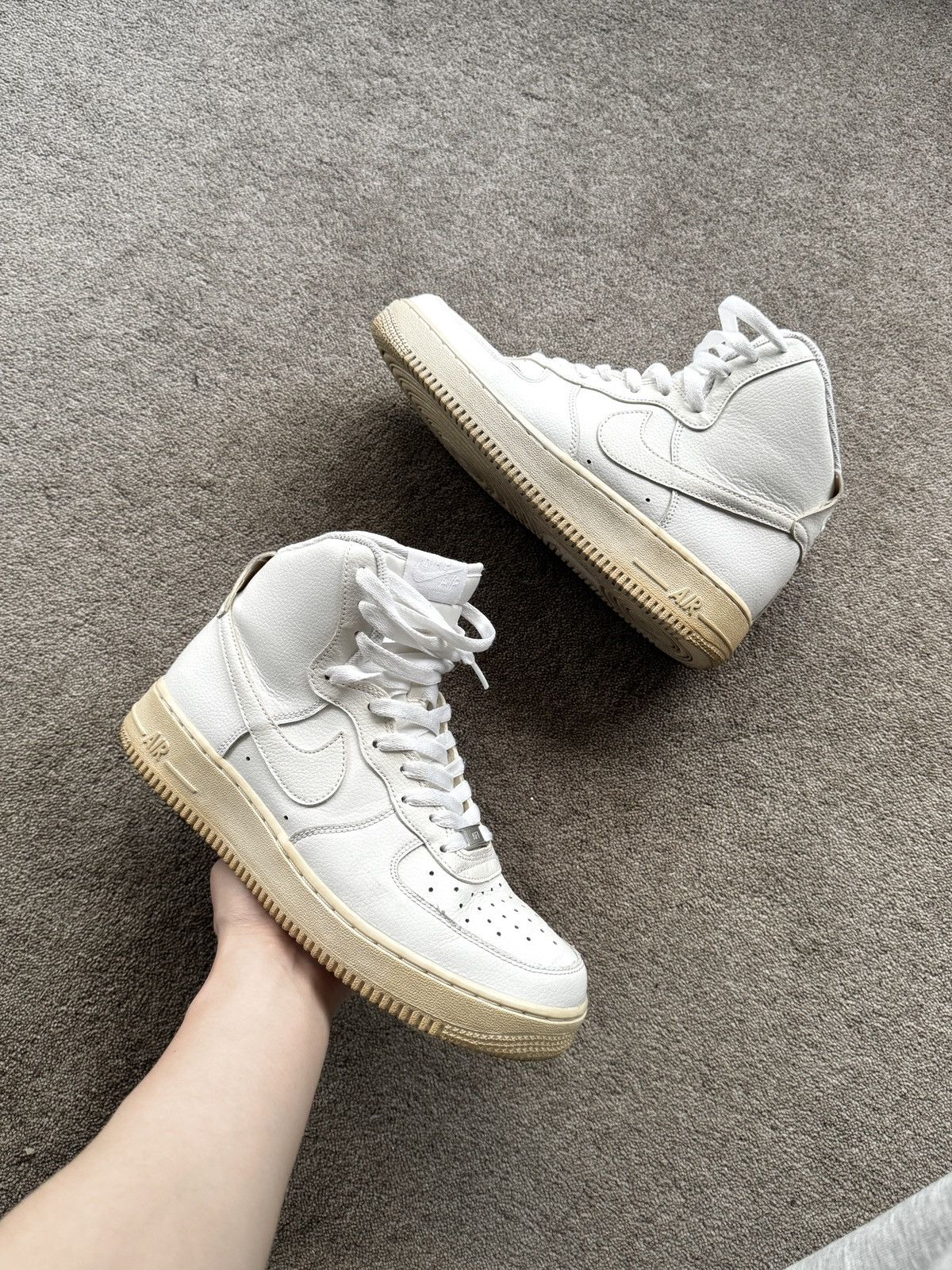 Nike Nike Air Force 1 High Triple White 2014 Size US 8 / EU 41 - 1 Thumbnail