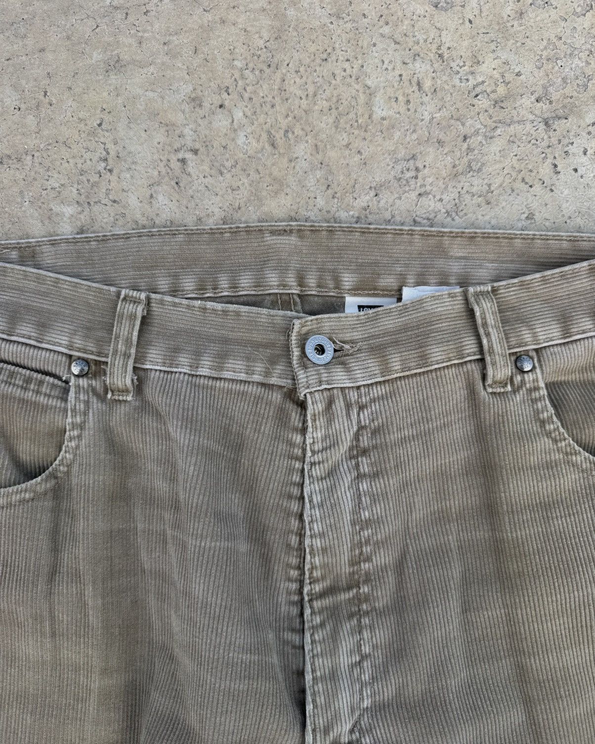 Levi's Levi's brown corduroy pants 598 Size US 38 / EU 54 - 5 Thumbnail