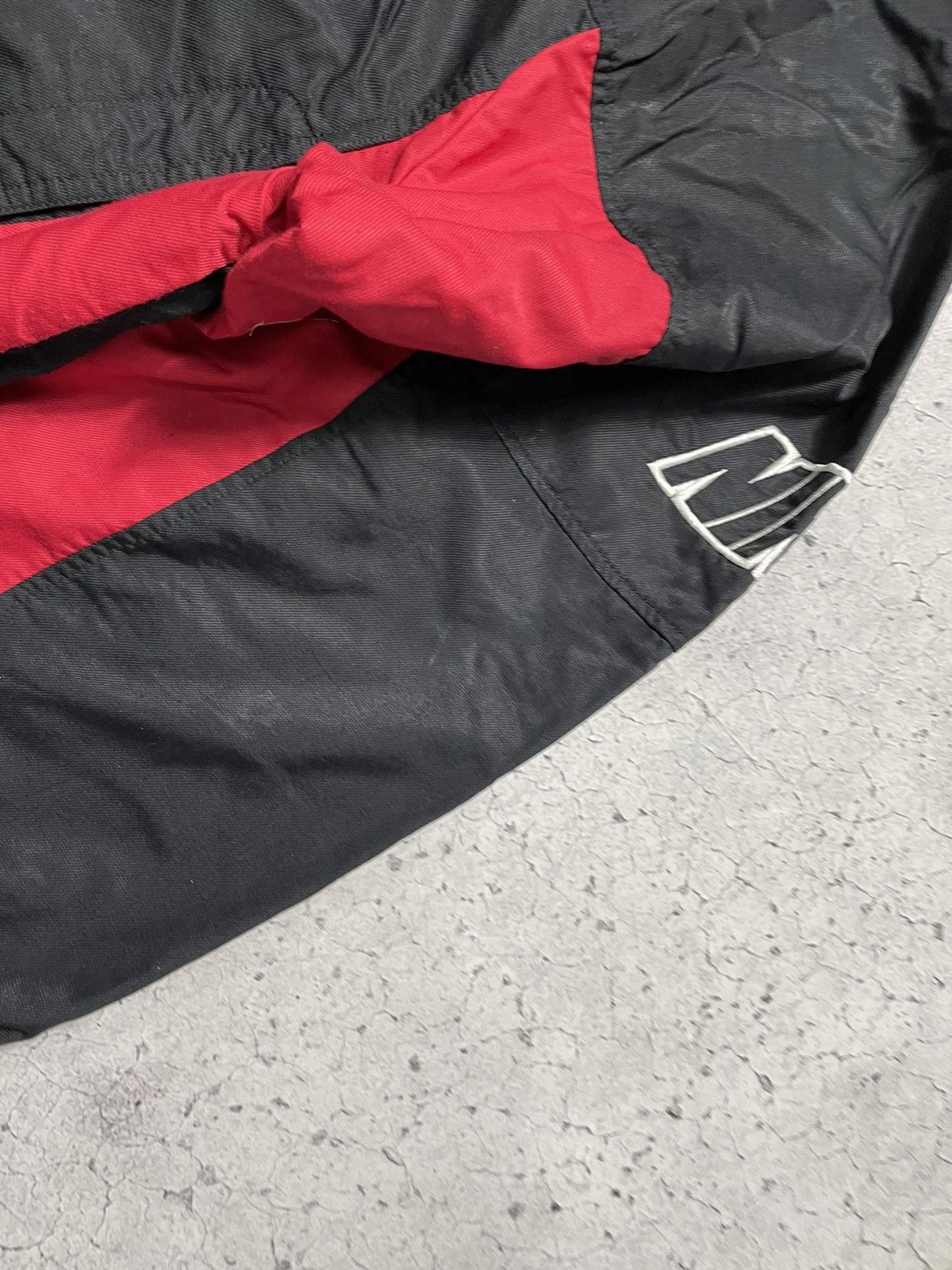 Nike × Vintage Vintage 90s Nike Jacket Big Swoosh Drill Y2K Rare Size US L / EU 52-54 / 3 - 5 Thumbnail