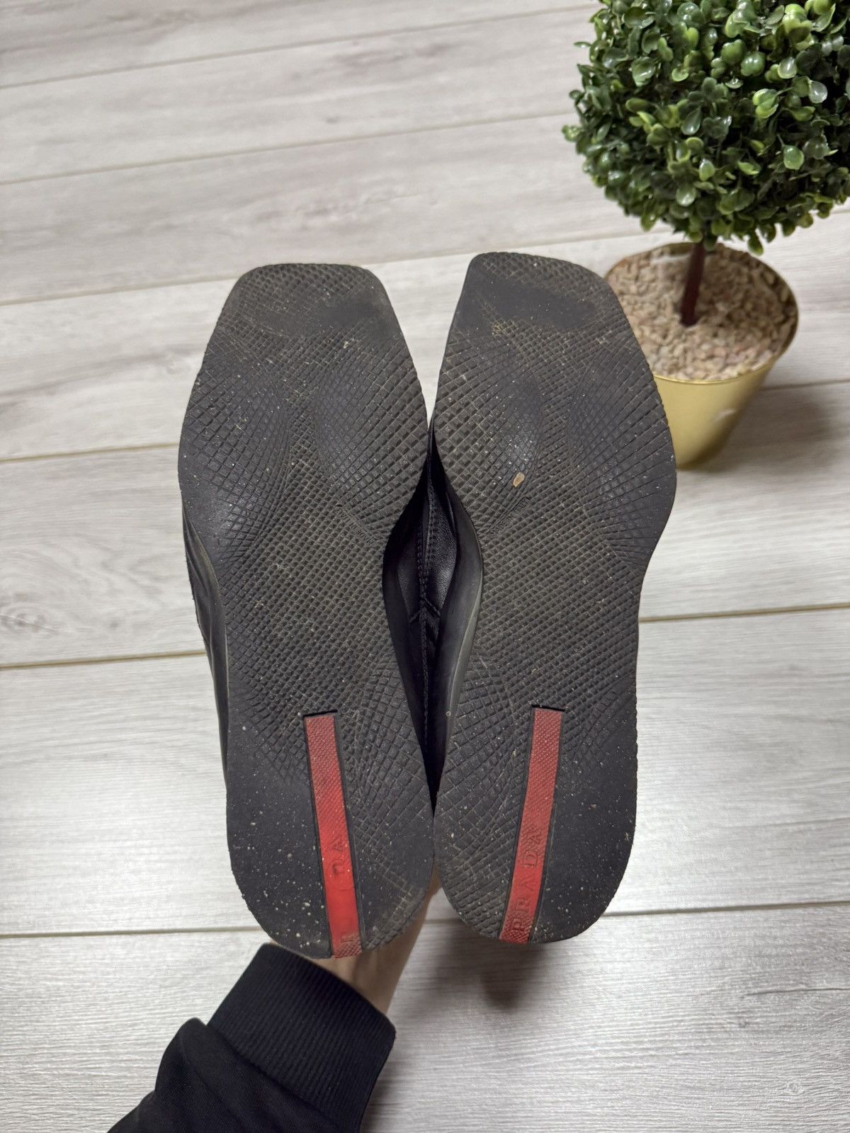 Prada Prada red tab square vintage nylon leather sneakers logo Size US 9 / IT 39 - 4 Thumbnail