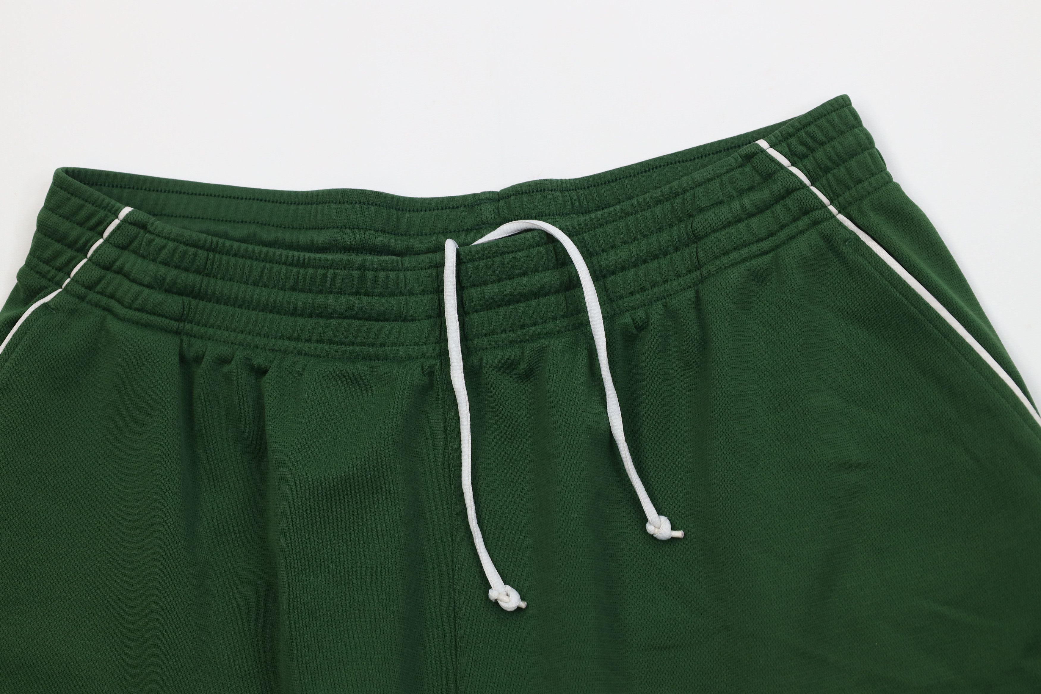 Reebok Vintage Reebok Logo Heavyweight Basketball Shorts Green Size US 36 / EU 52 - 2 Thumbnail