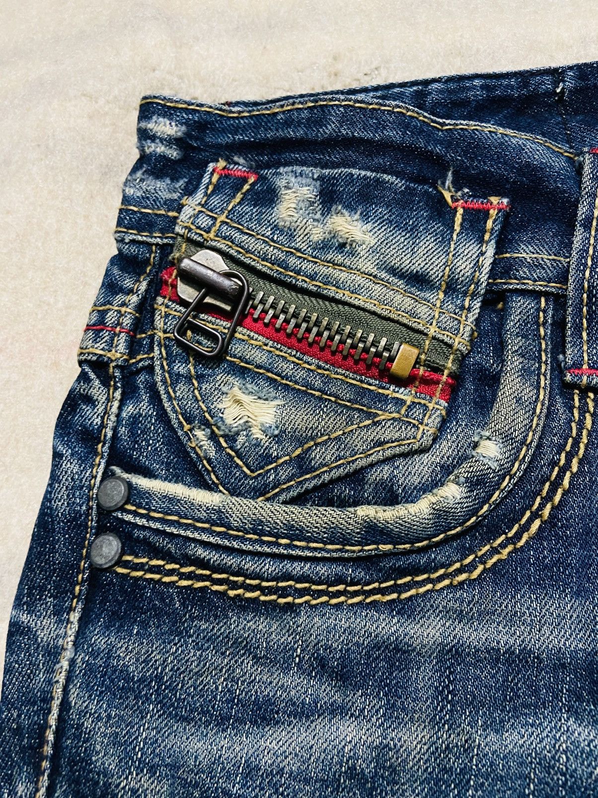 Japanese Brand Lolita Distressed Jeans Size 31" - 8 Thumbnail