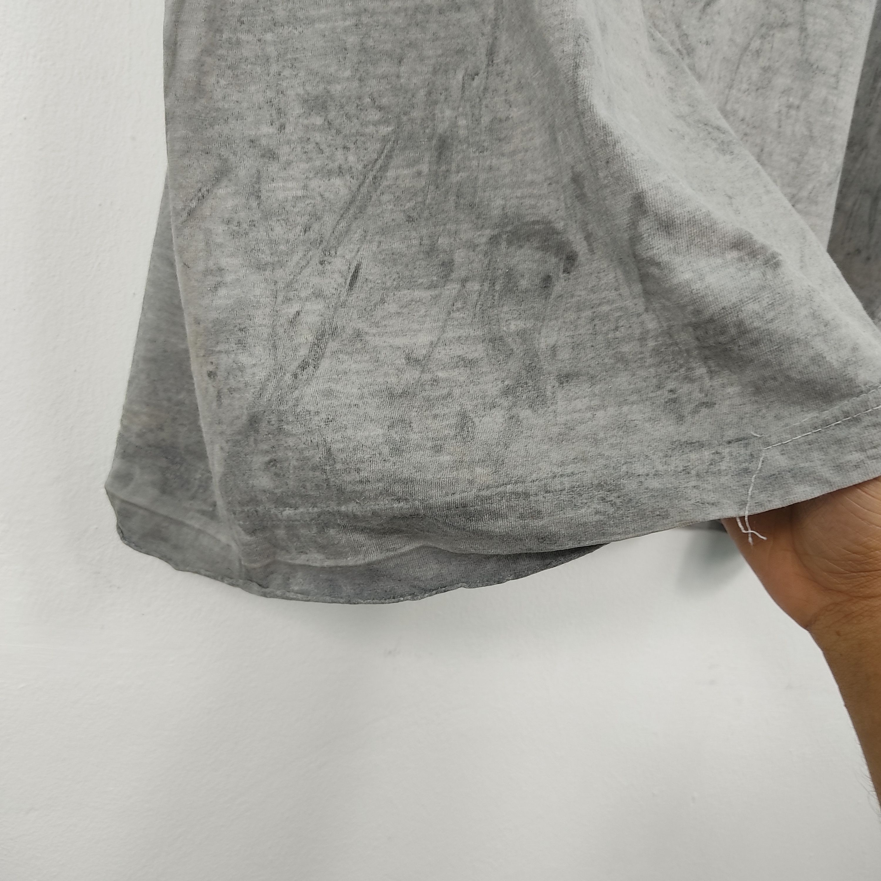 Habitat × Vintage Vintage Animal Survival Gear Gray Wolf Distress T-Shirt Size US L / EU 52-54 / 3 - 13 Thumbnail