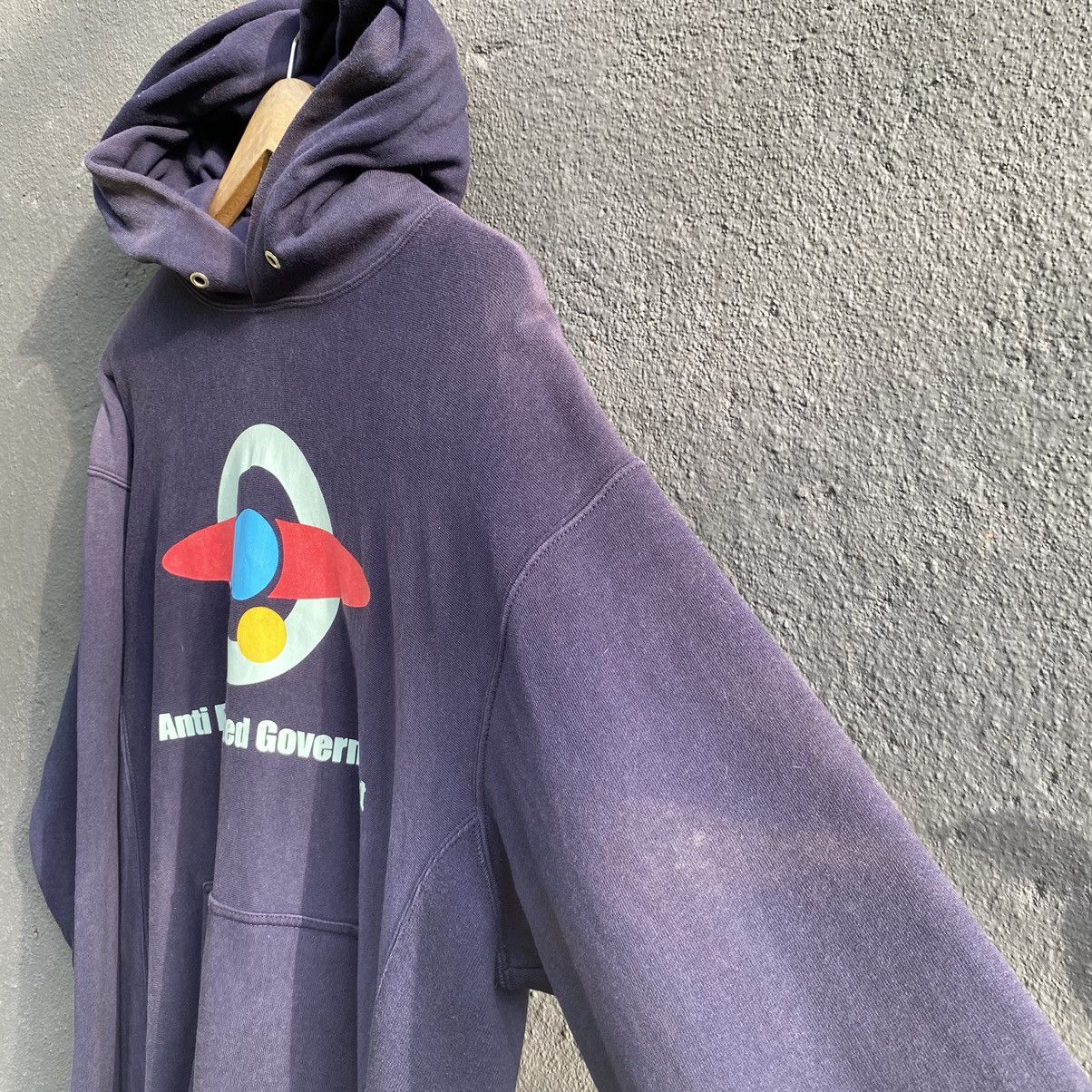 Anime Thrashed Faded Vintage Gundam Anime ERD GRUNGE HOODIE Size US L / EU 52-54 / 3 - 3 Thumbnail