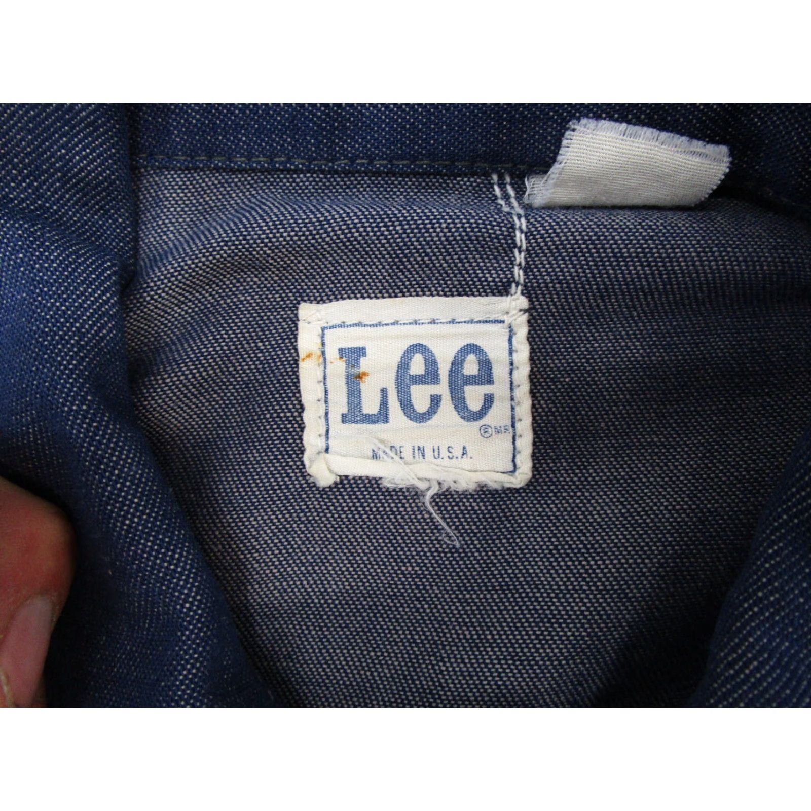 Lee VINTAGE Lee Denim Jacket Mens Chore Barn USA Made Chest Size 46 Blue "Denim" Workwear 60's 70's Mens Jacket Size US S / EU 44-46 / 1 - 2 Thumbnail
