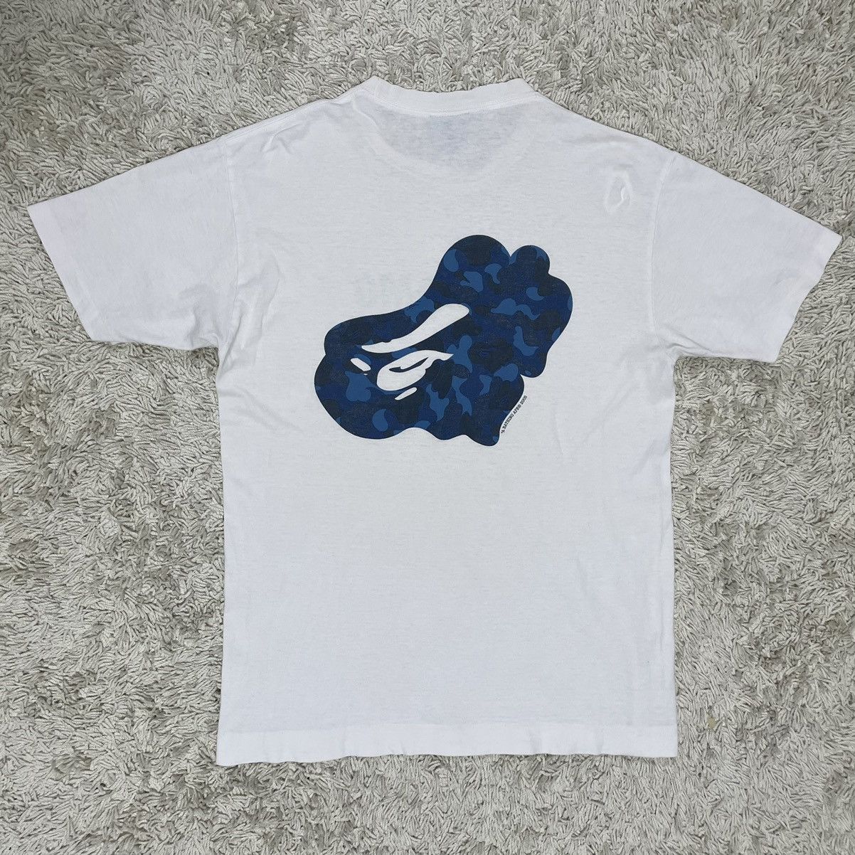 Bape Bape Camo Tee kaws collabo backprint M white Size US M / EU 48-50 / 2 - 2 Thumbnail