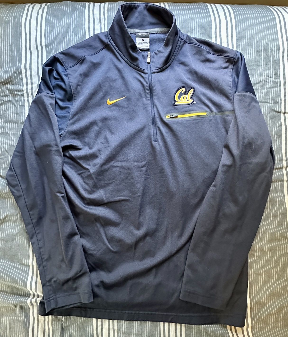 Nike Vintage Nike UC Berkeley Quarter Zip Size US L / EU 52-54 / 3 - 1 Thumbnail
