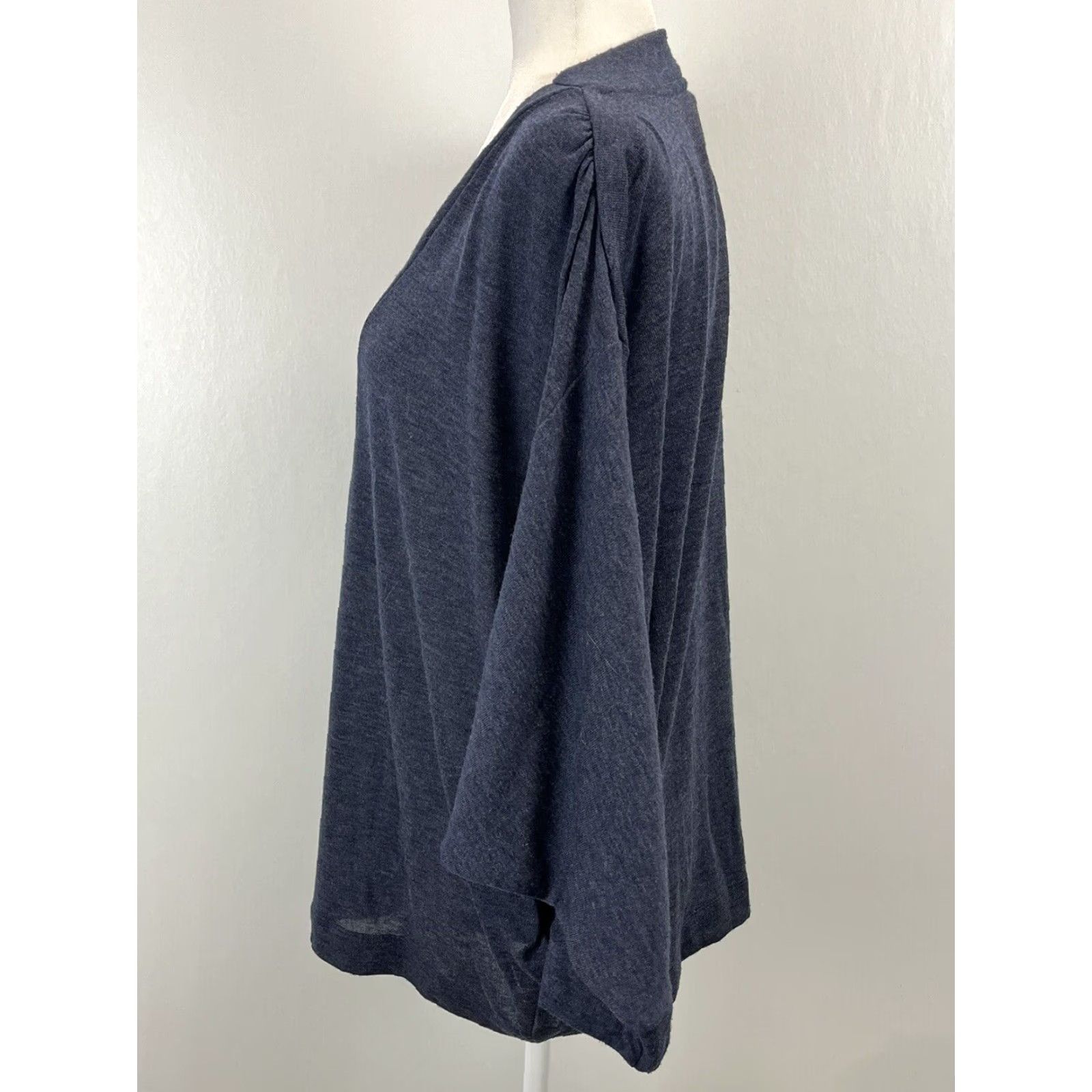 Vintage Chicos Vneck Knit Batwing Sweater Sz 3 Blue Coastal Lightweight Boxy Beachy Size XS / US 0-2 / IT 36-38 - 2 Thumbnail