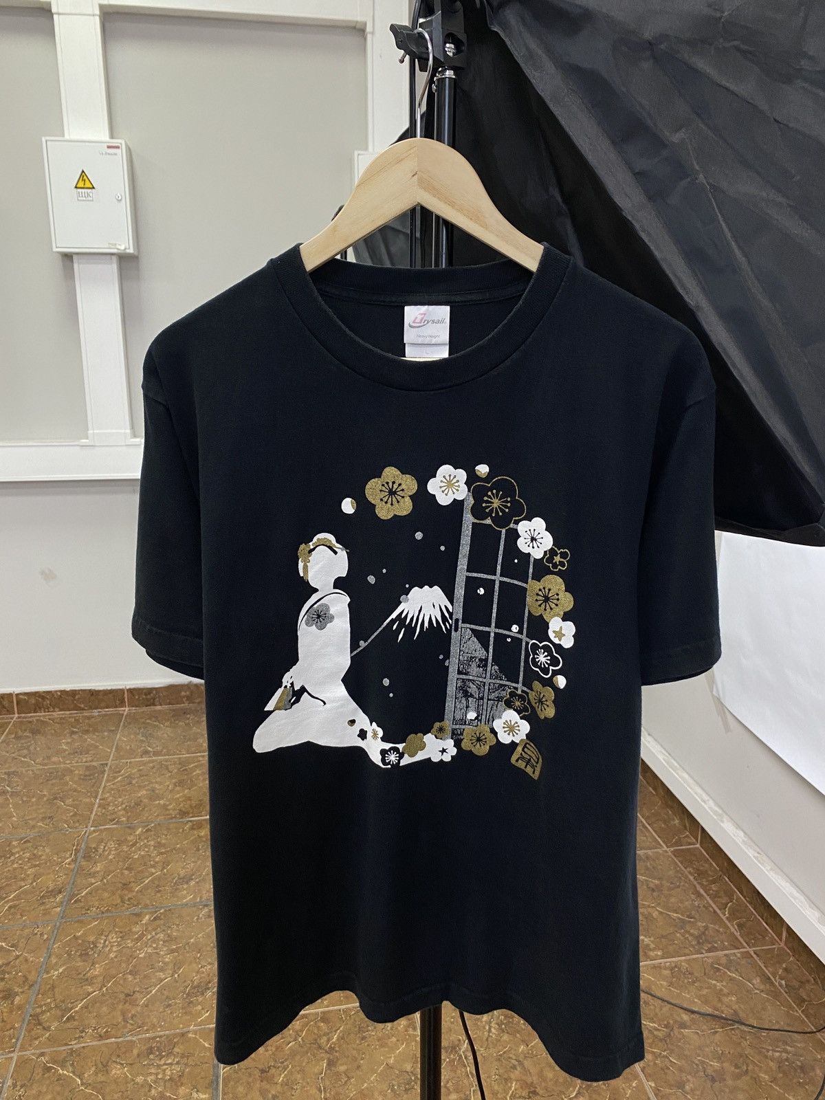 Samurai Jeans 🇯🇵☯️ Vintage 90s Japan Girl Yin Yang Dragon Style T-Shirt Size US M / EU 48-50 / 2 - 1 Thumbnail
