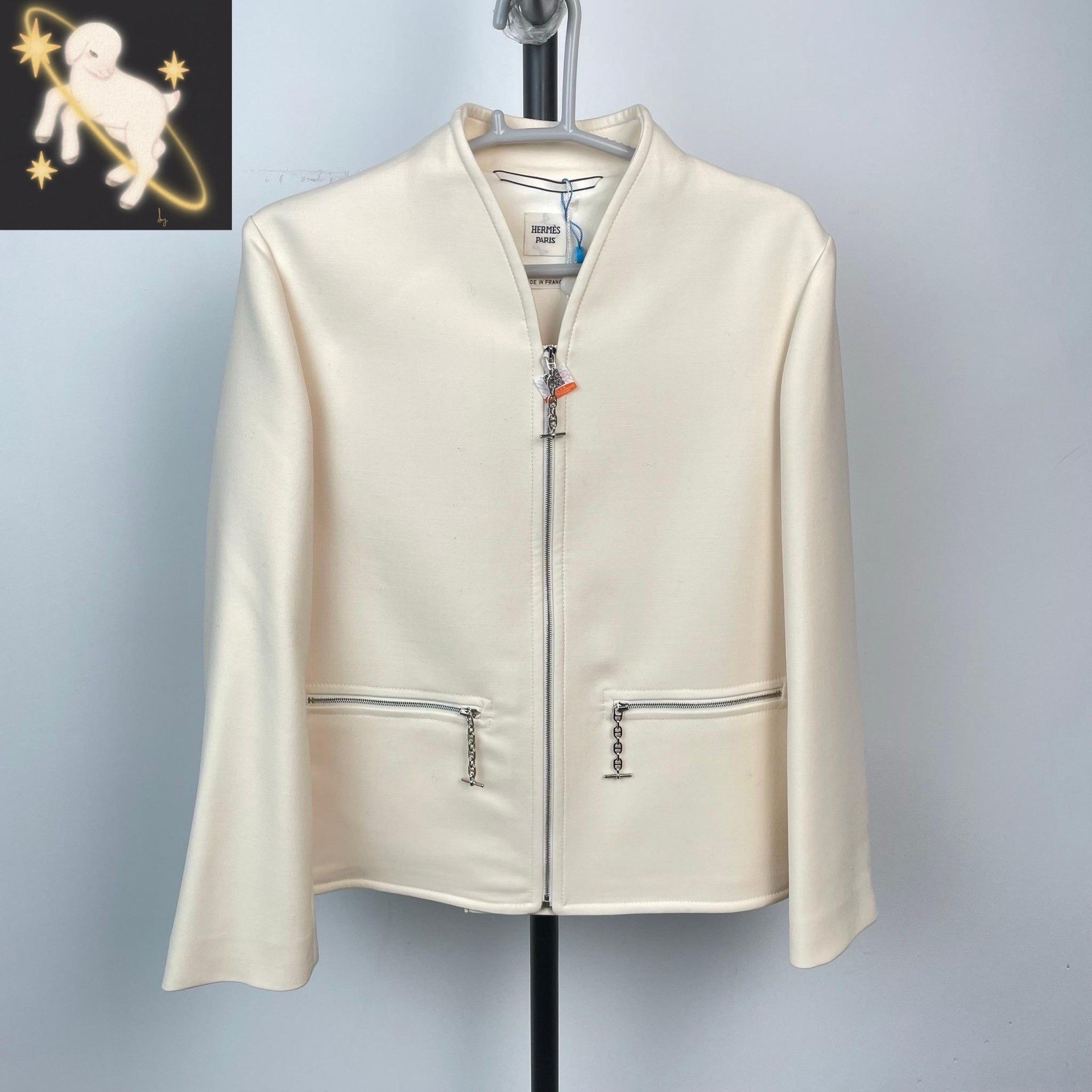 Hermes Hermes White Jacket M Women Size M / US 6-8 / IT 42-44 - 1 Thumbnail