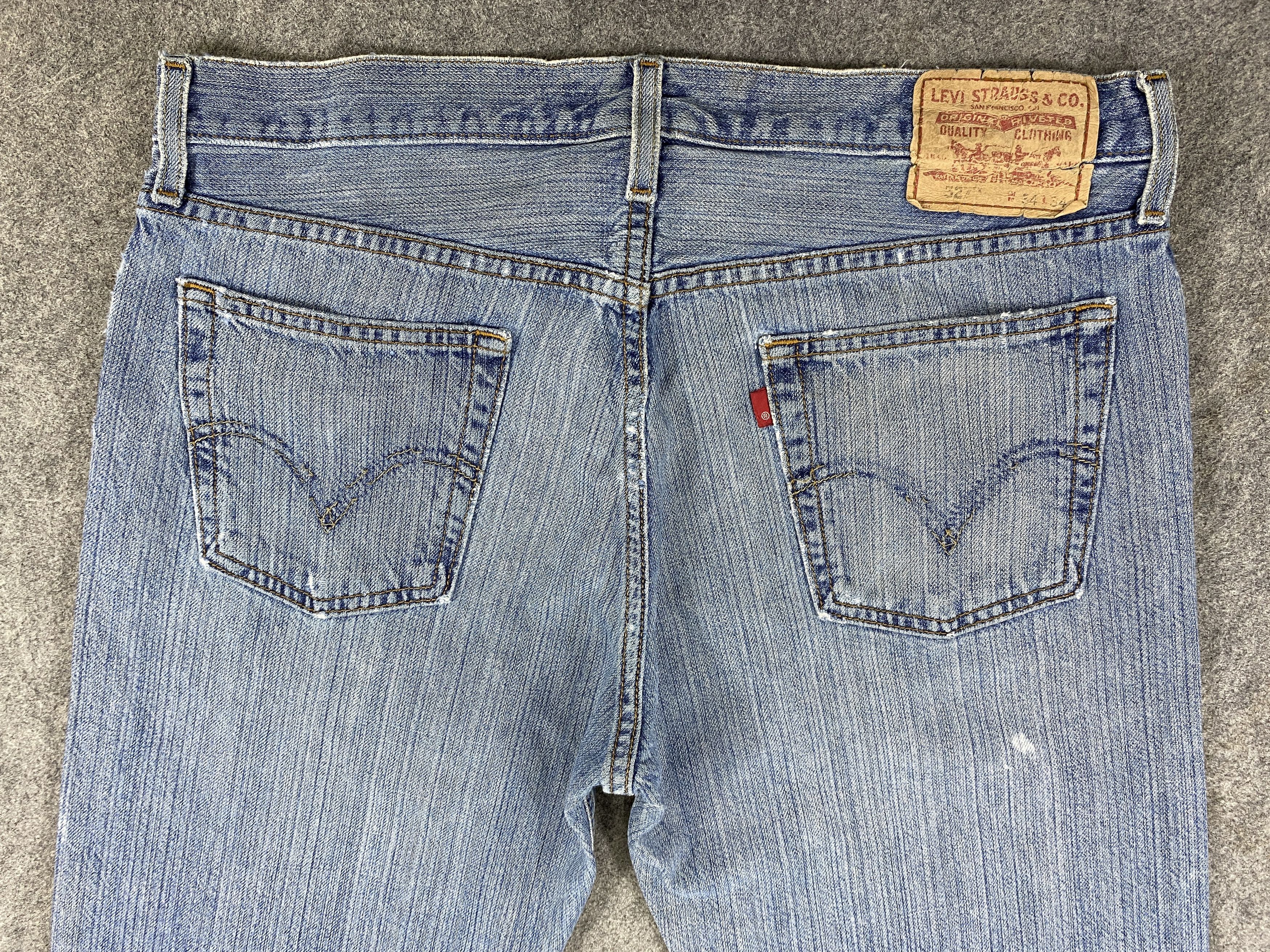 Levi's Blue Vintage Levi's 527 Jeans 35x33 Denim -JN2167 Size US 35 - 4 Thumbnail