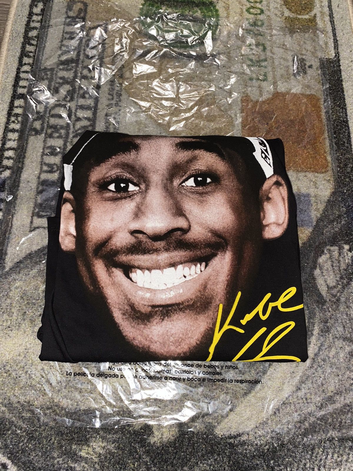 Nike Kobe Bryant Black Mamba Big Smile Graphic T Shirt Size US XL / EU 56 / 4 - 1 Thumbnail