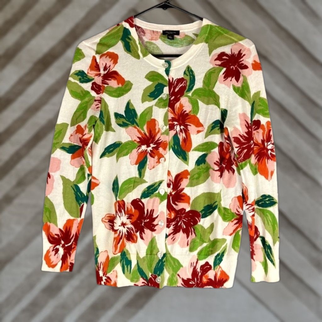 Ann Taylor Ann Taylor Factory Womens Sweater Cardigan Multicolor Floral Button Front 100% Cotton XS Women Knit Crew Neck Casual Workwear Size XS / US 0-2 / IT 36-38 - 1 Thumbnail
