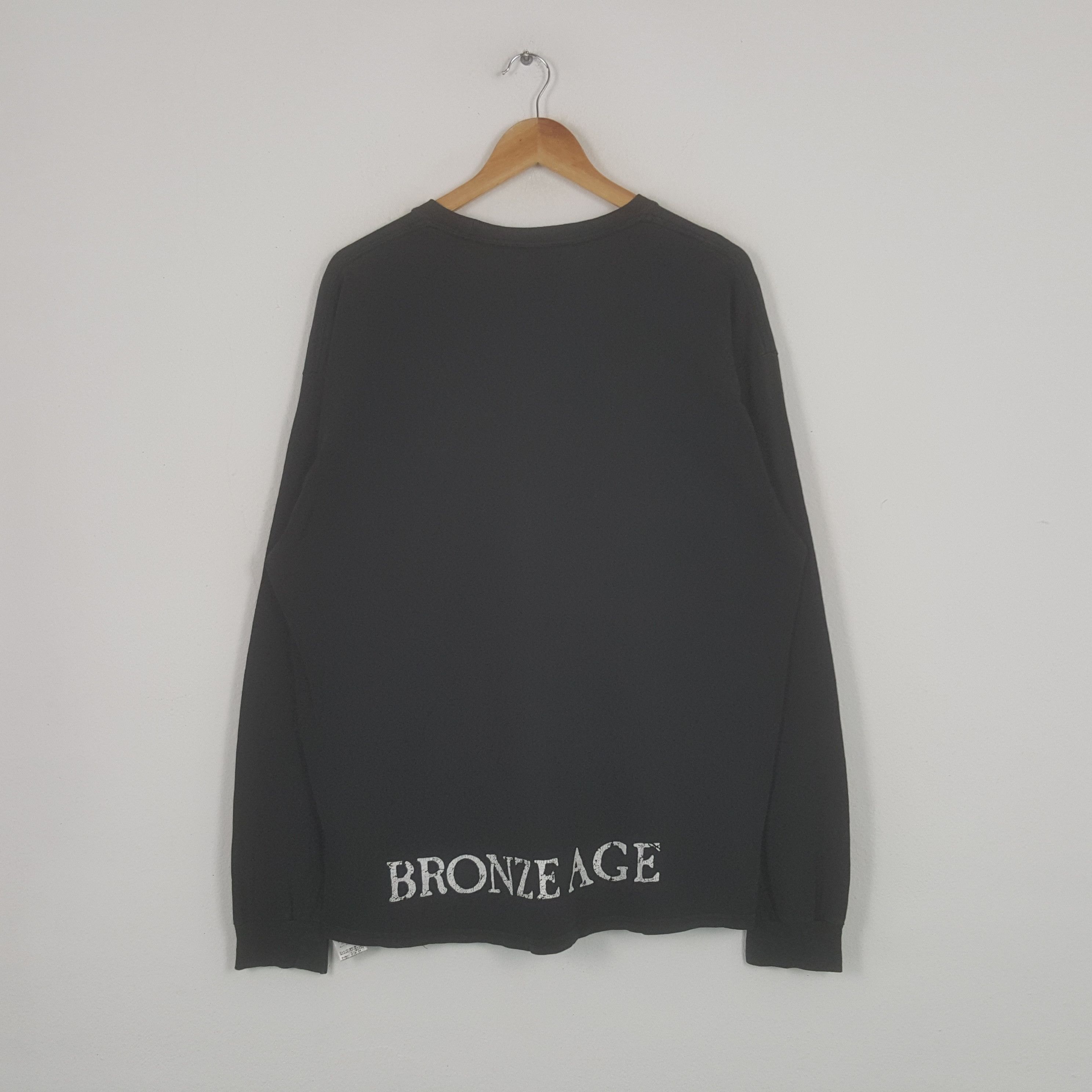 Vintage Vintage Bronze Age Surf Style Long Sleeve Tshirt Size US XL / EU 56 / 4 - 3 Thumbnail