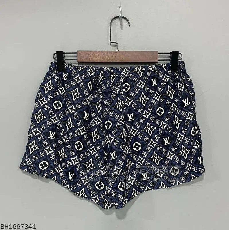 Louis Vuitton Louis Vuitton Multi. Size 28" / US 6 / IT 42 - 2 Thumbnail