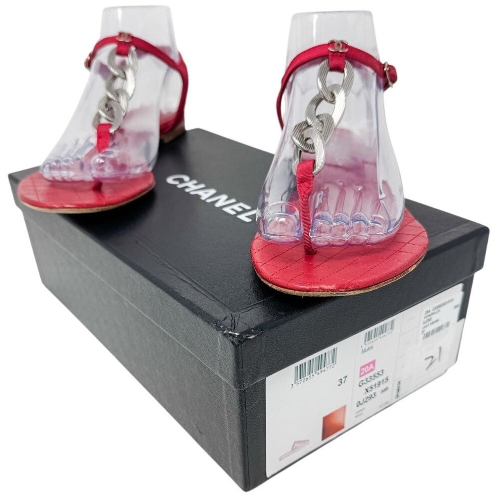 Chanel Chanel Red Silver Chain T Strap CC Logo Flat Sandals sz 37.5 Size US 7.5 / IT 37.5 - 14 Thumbnail
