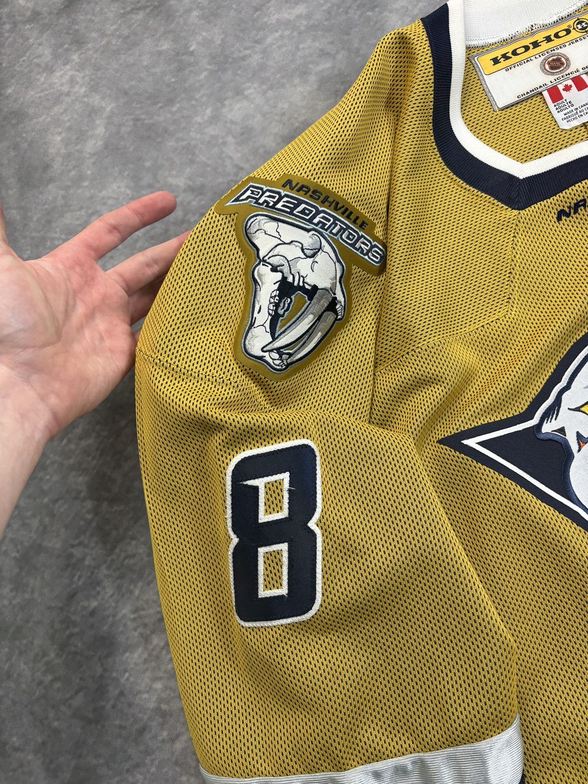 NHL Vintage Nashville Predators Hockey Jersey 2000-01 90s Patch Size US L / EU 52-54 / 3 - 9 Thumbnail