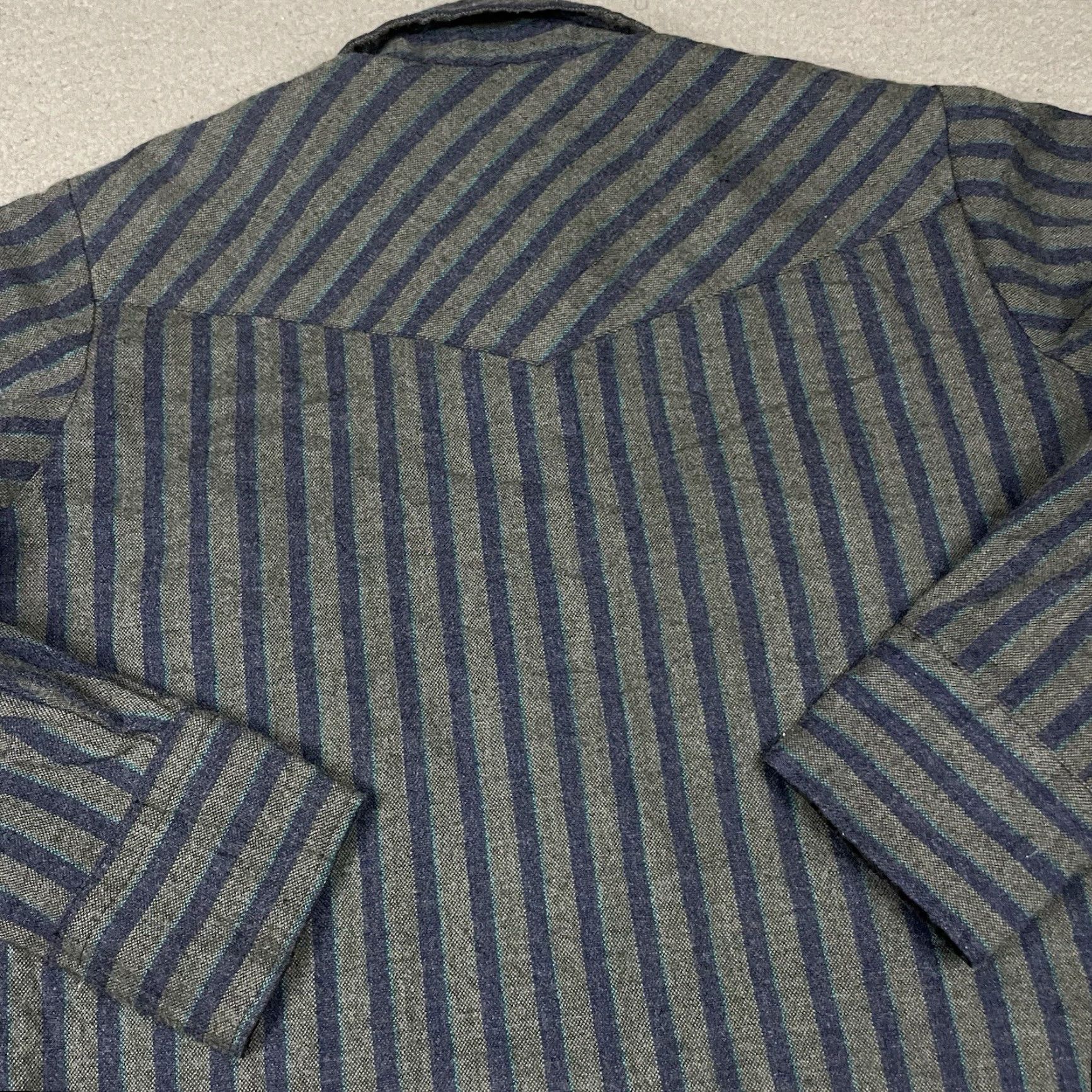 Armani VINTAGE Karman Shirt Men L Blue Striped Western Pearl Snap Long Sleeve Cowboy Logo Buttons Shirt Shirt? Size US L / EU 52-54 / 3 - 7 Thumbnail