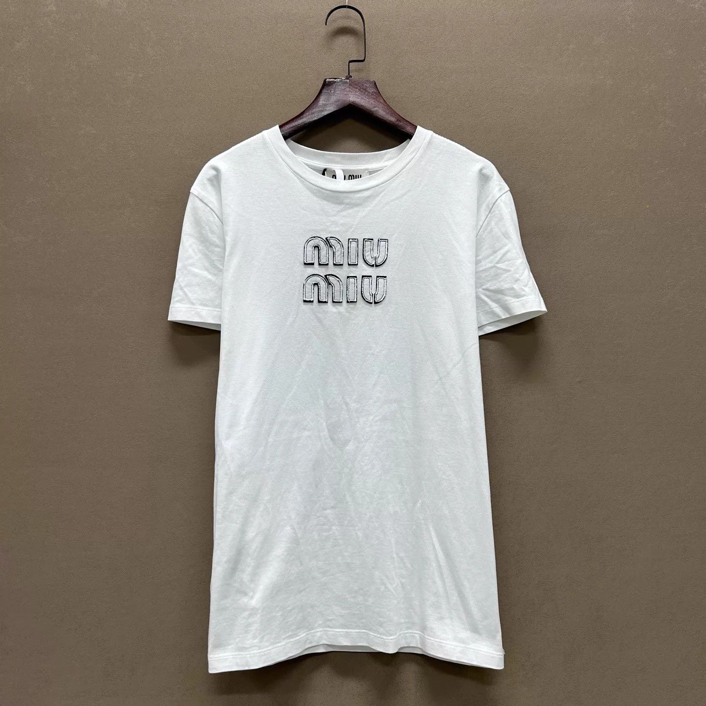 Miu Miu MIU MIU White Embroidered Logo Short Sleeve S Size S / US 4 / IT 40 - 1 Thumbnail