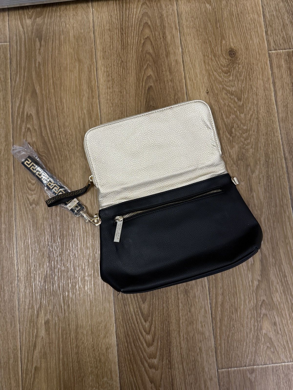 Versace NEW!!! Versace Parfums Bag Size ONE SIZE - 4 Thumbnail